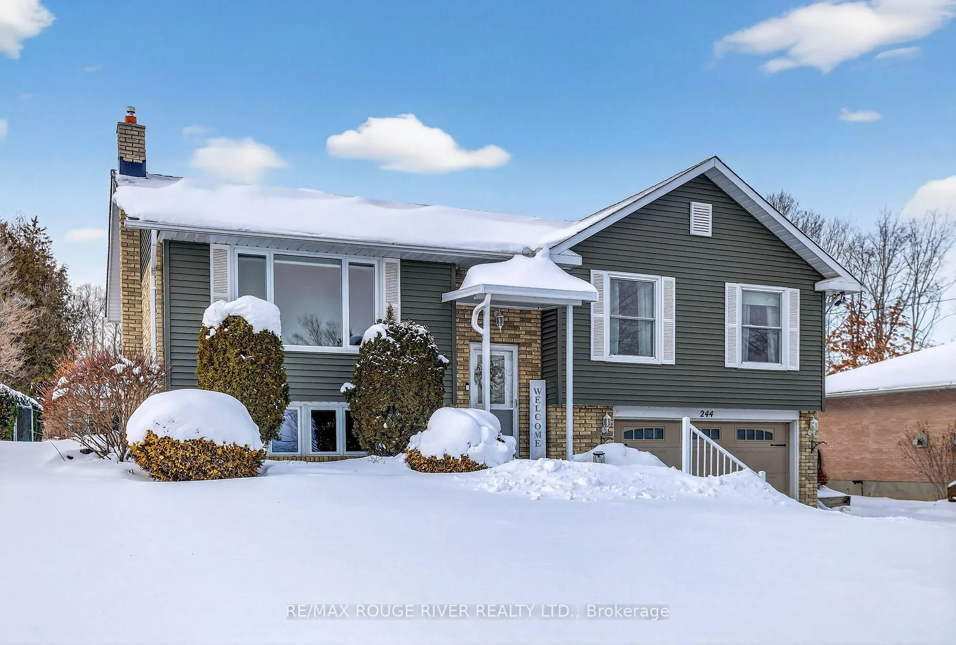 Photo 2 of 244 Union Avenue, Scugog, Port Perry — HOMEH