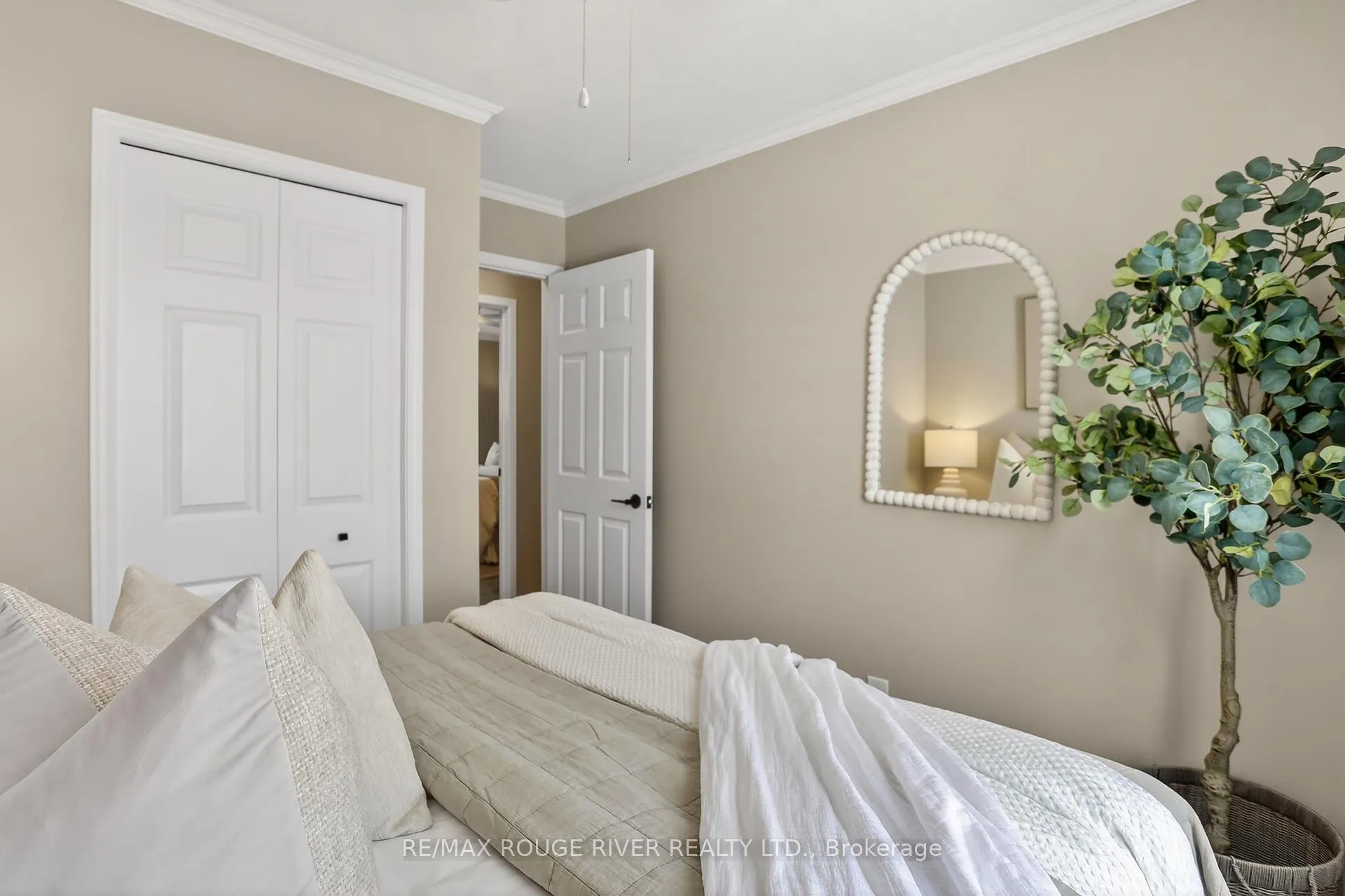 Photo 31 of 244 Union Avenue, Scugog, Port Perry — HOMEH