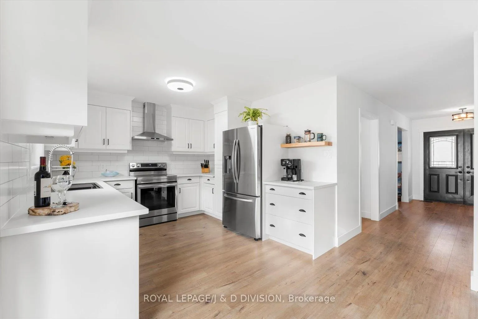 Photo 12 of 233 Bayshore Drive, Ramara, Brechin — HOMEH