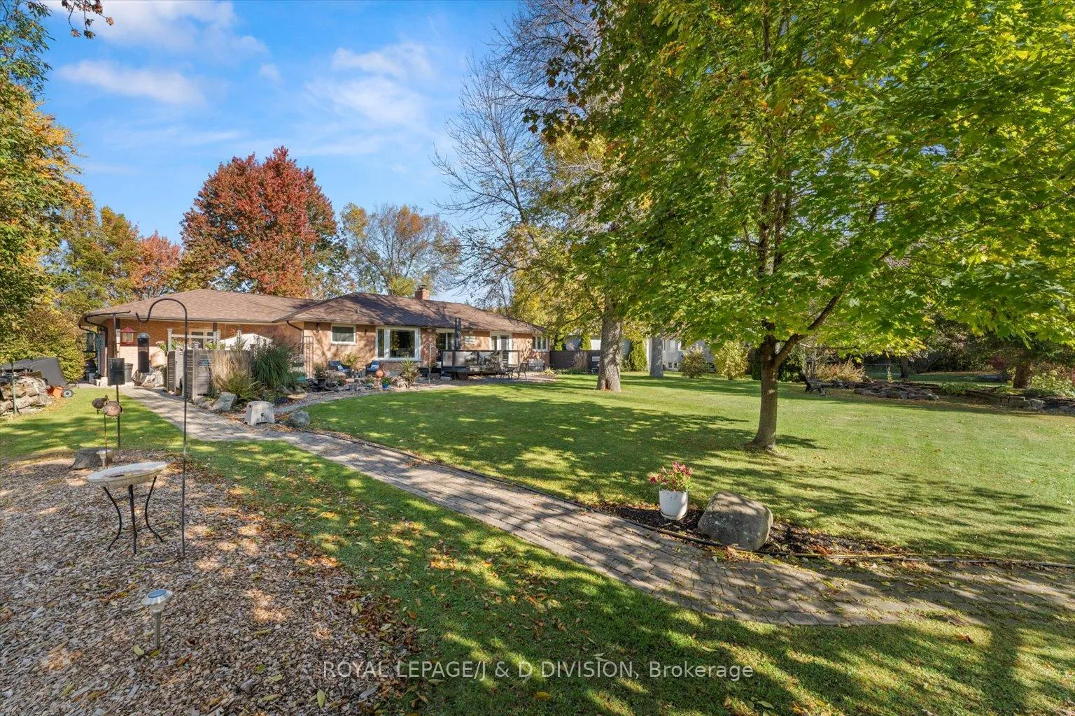 Photo 30 of 233 Bayshore Drive, Ramara, Brechin — HOMEH