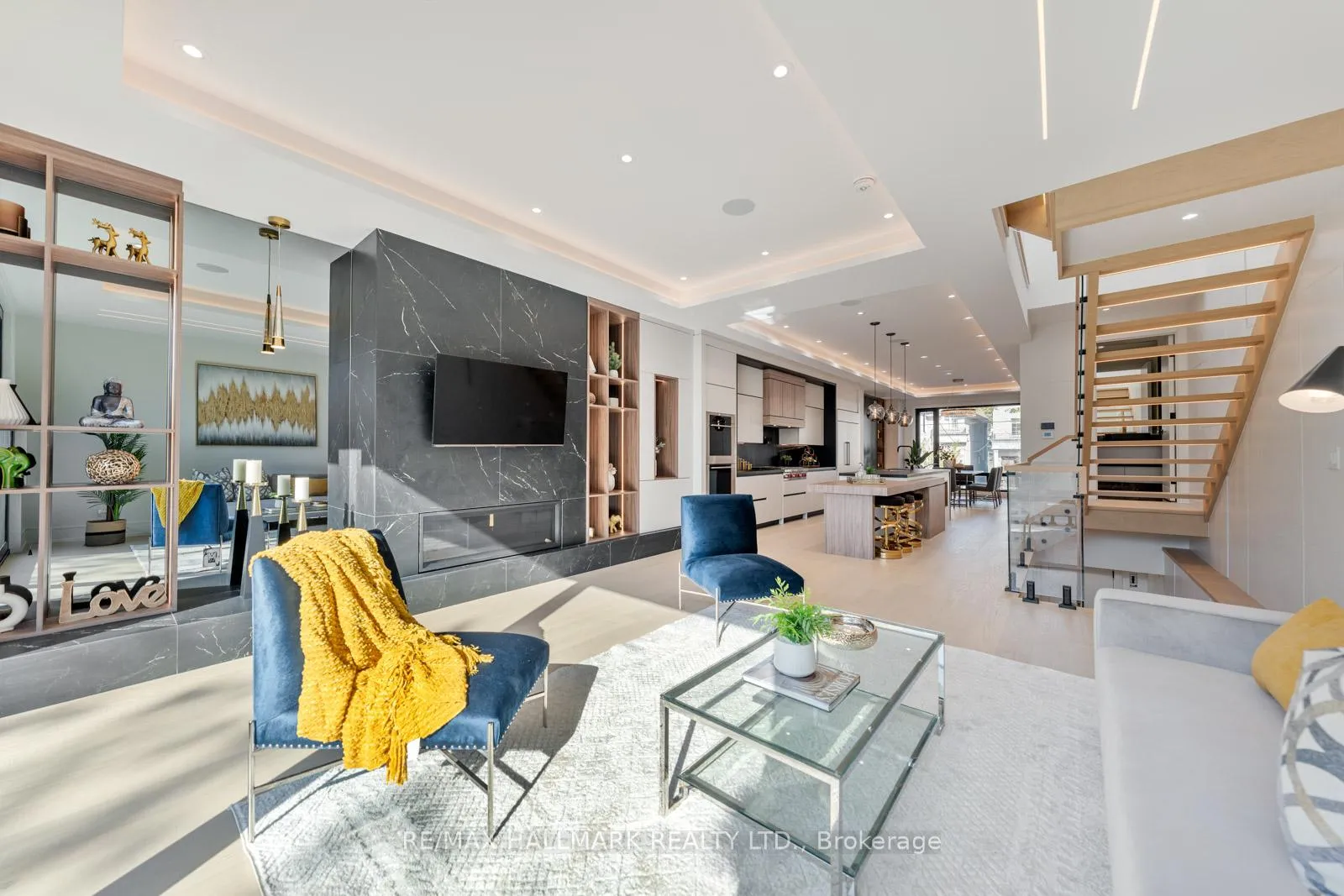 Photo 17 of 359 Cranbrooke Avenue, Toronto, Lawrence Park North — HOMEH