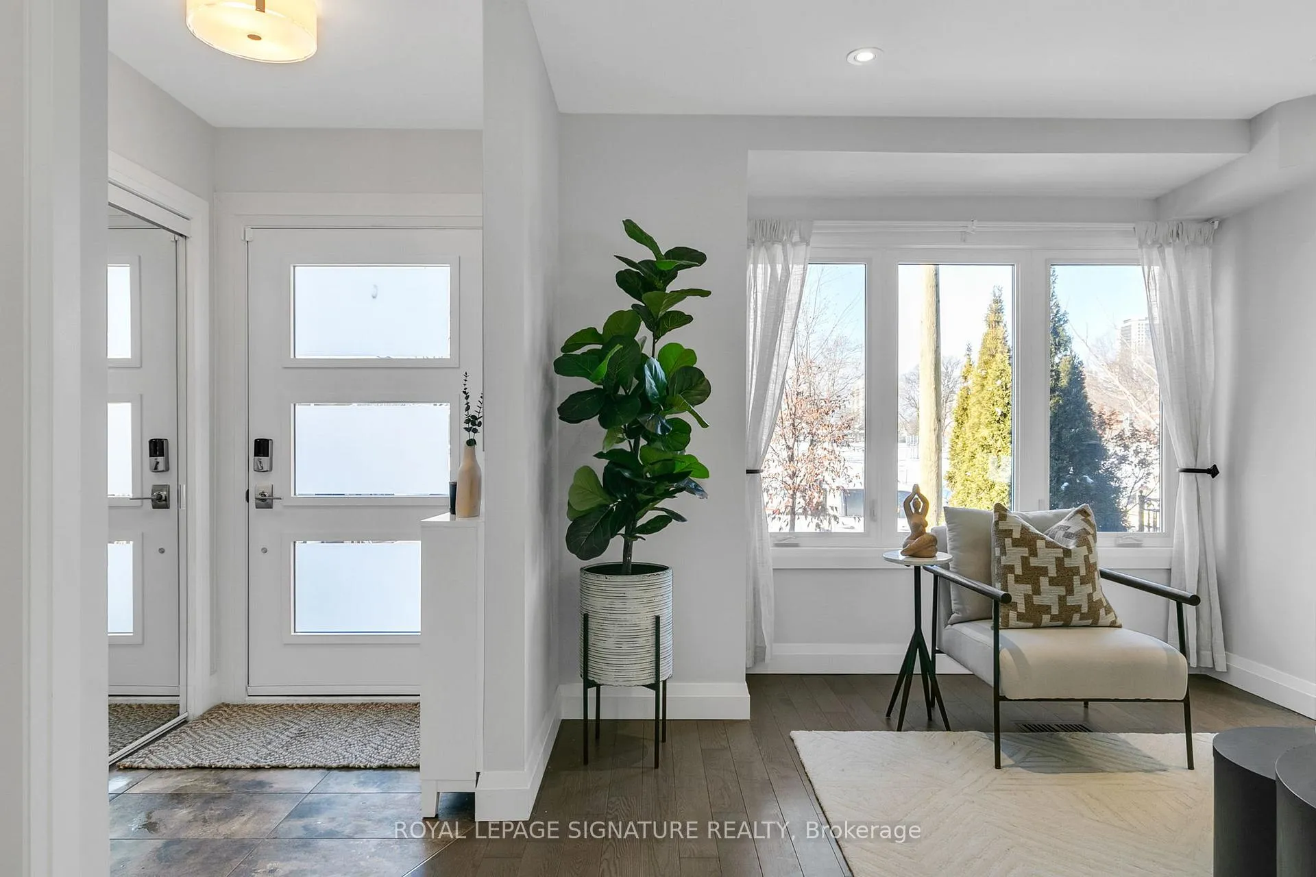 Photo 2 of 63 Thyra Avenue, Toronto, Crescent Town — HOMEH