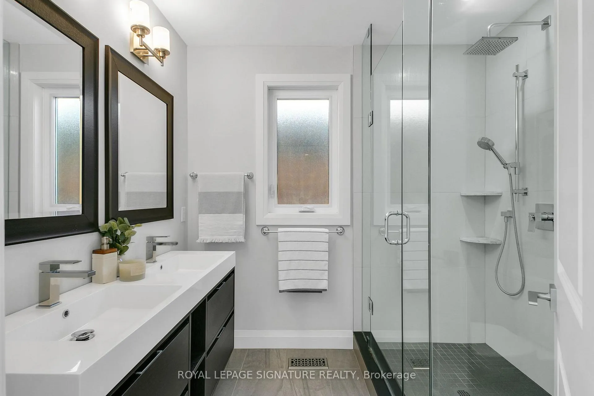 Photo 10 of 63 Thyra Avenue, Toronto, Crescent Town — HOMEH