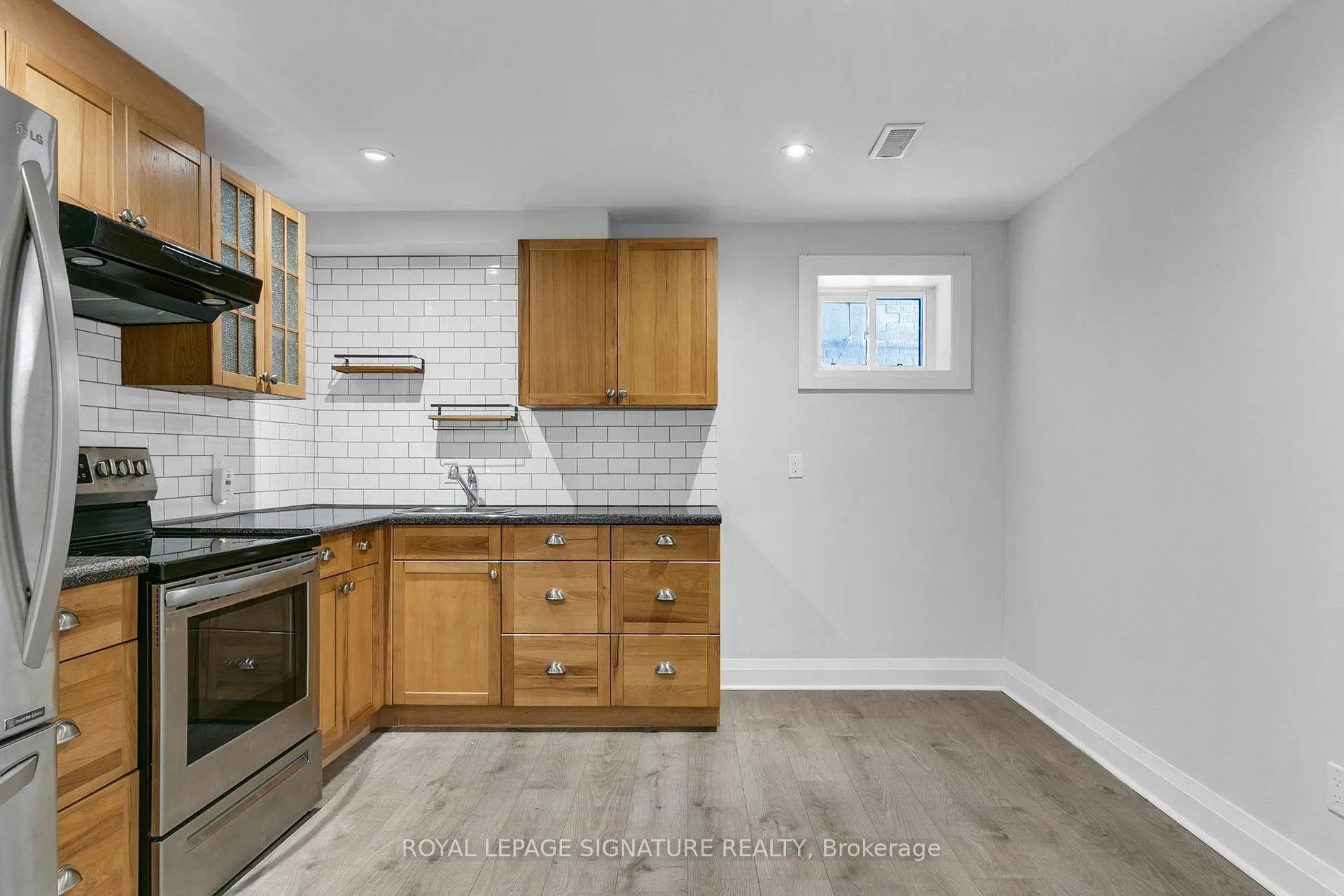 Photo 15 of 63 Thyra Avenue, Toronto, Crescent Town — HOMEH