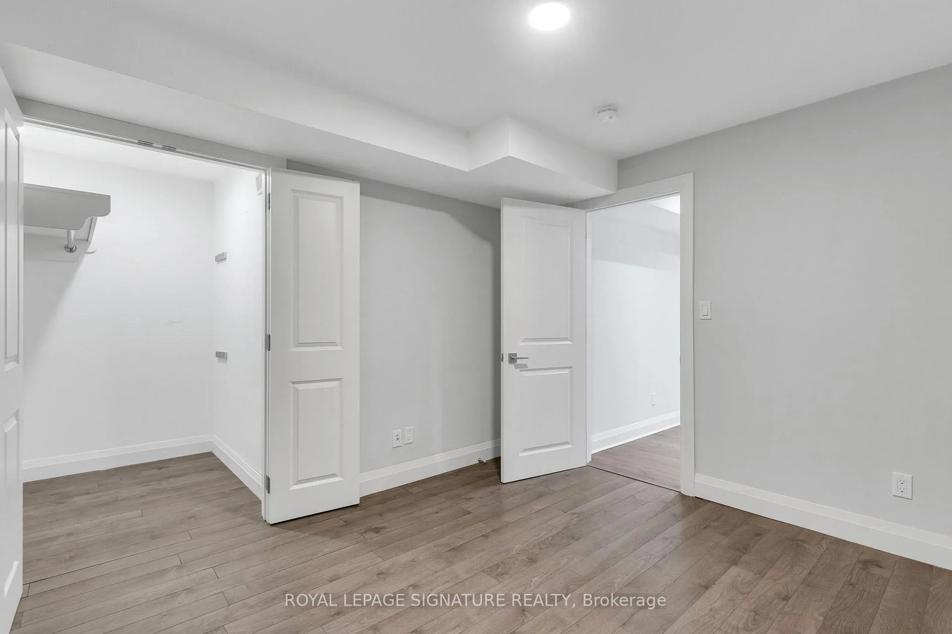 Photo 18 of 63 Thyra Avenue, Toronto, Crescent Town — HOMEH