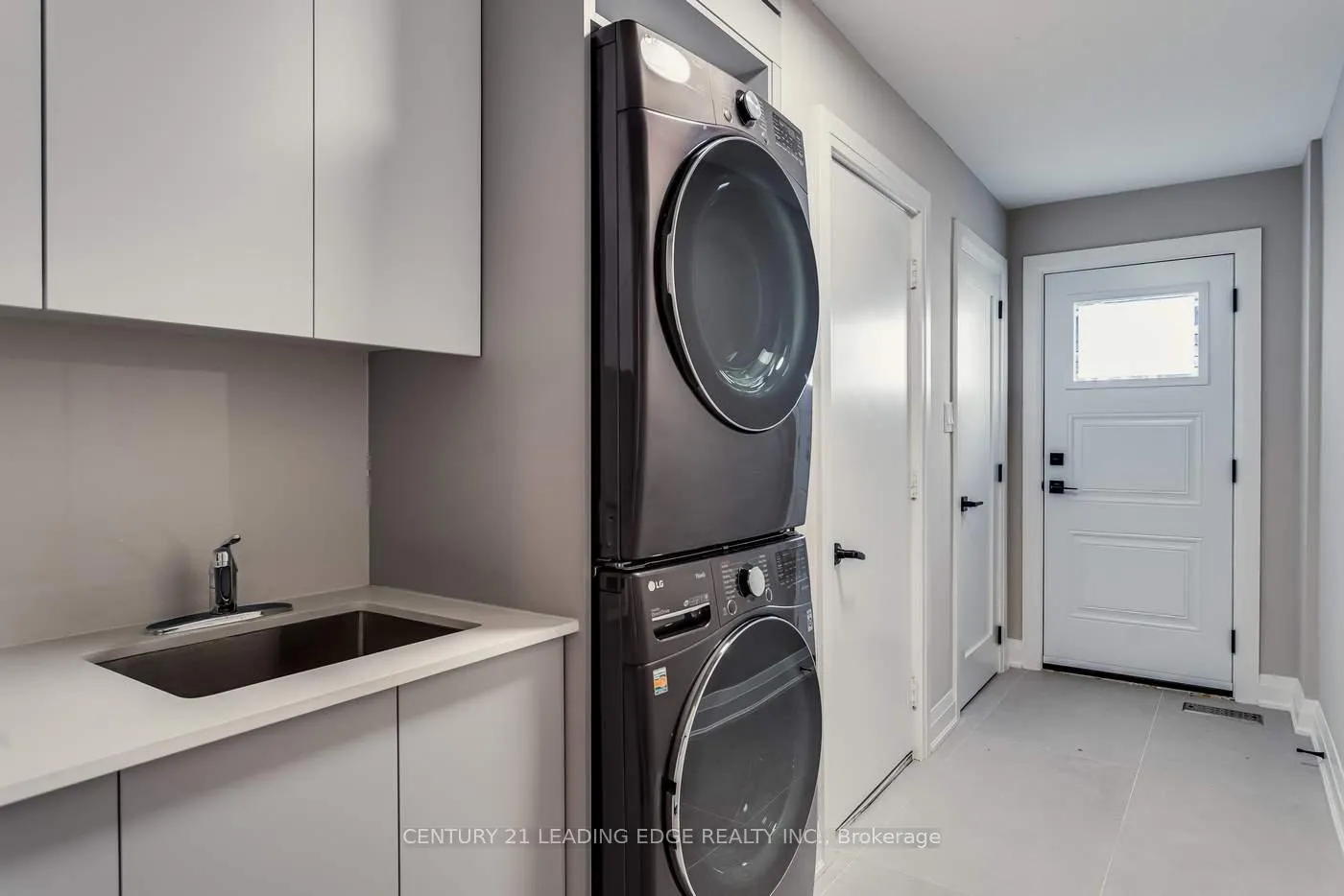 Photo 17 of 1371 Rougemount Drive, Pickering, Rougemount — HOMEH