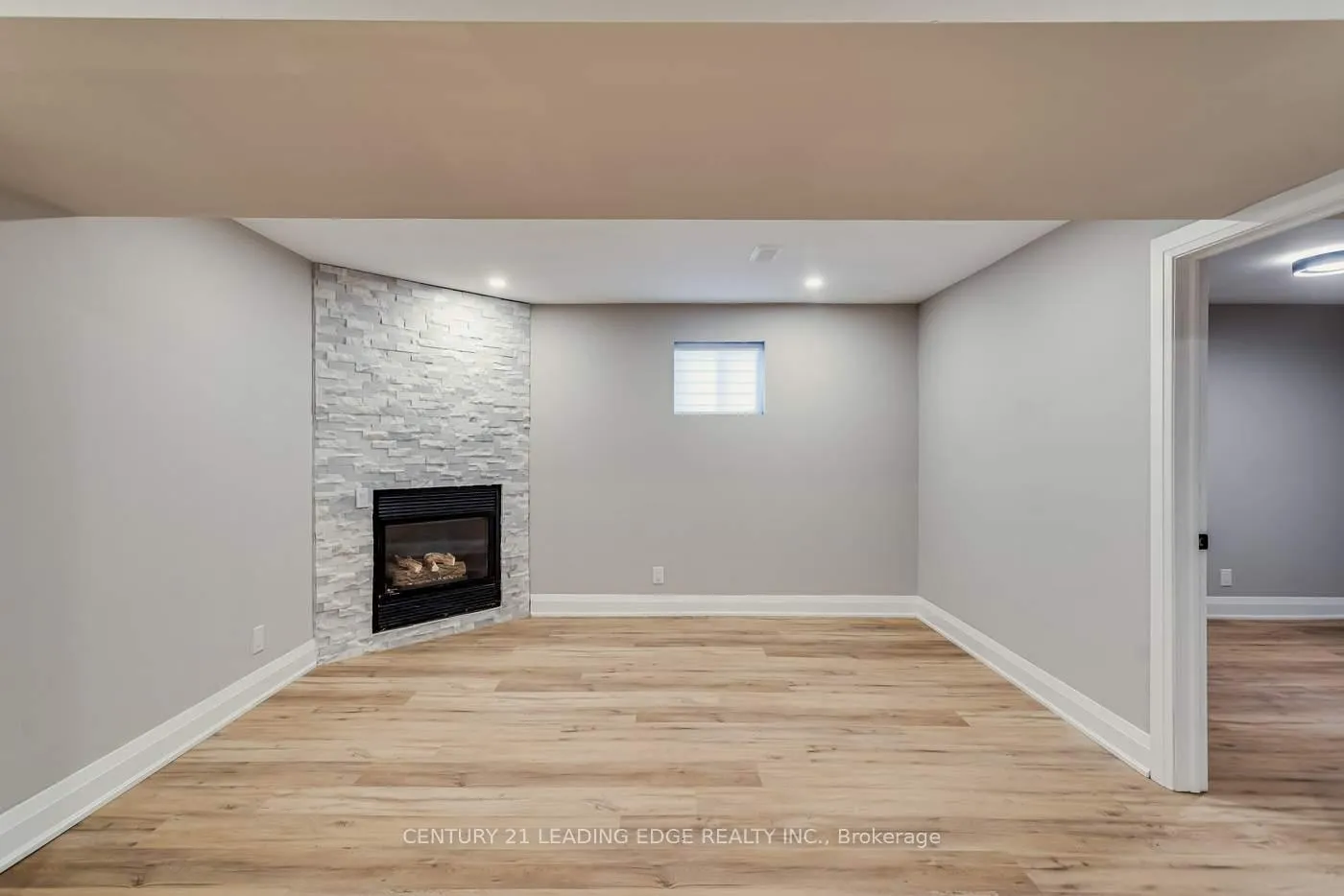 Photo 31 of 1371 Rougemount Drive, Pickering, Rougemount — HOMEH