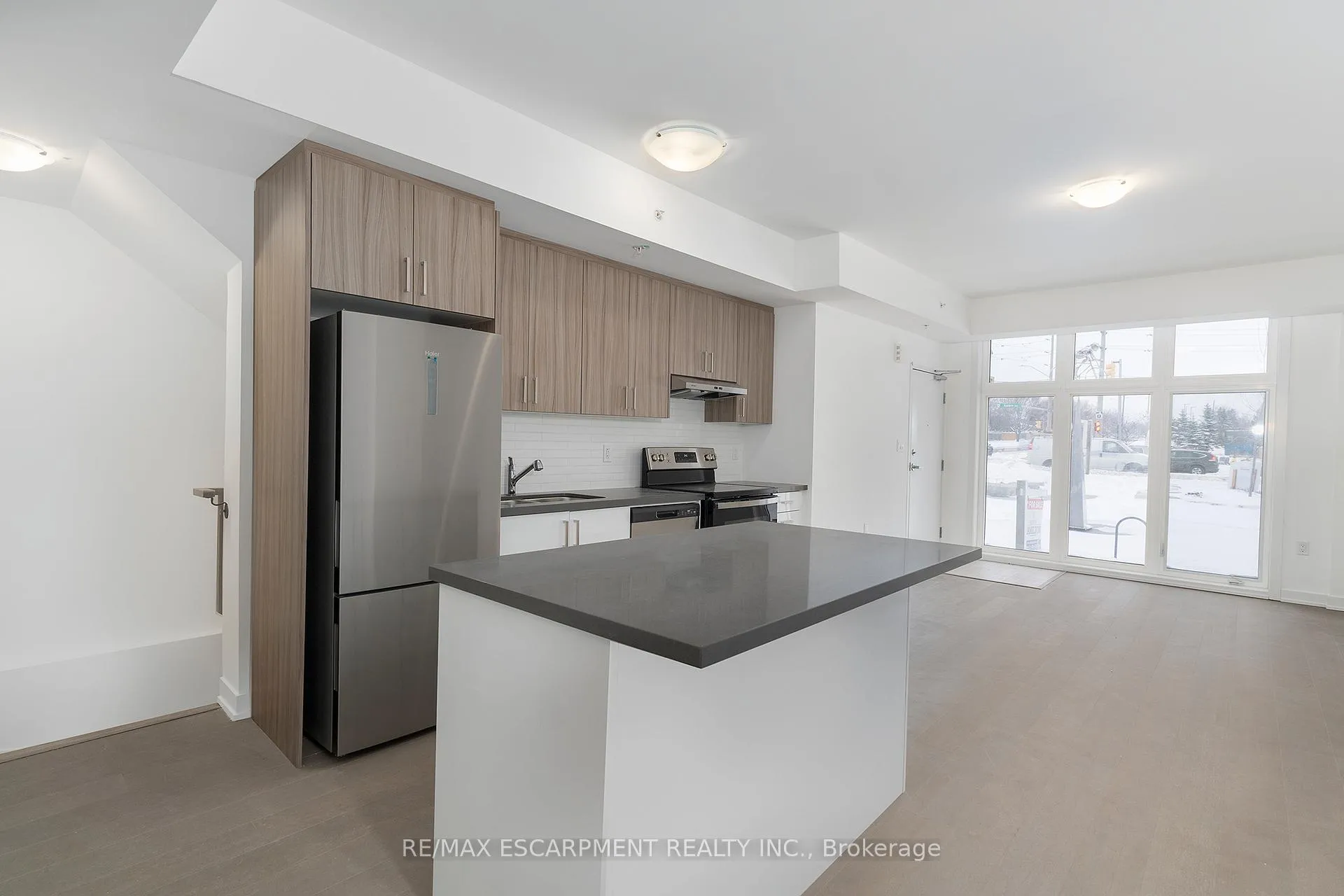 Photo 6 of Unit 24, 188 Angus Drive, Ajax, Central — HOMEH