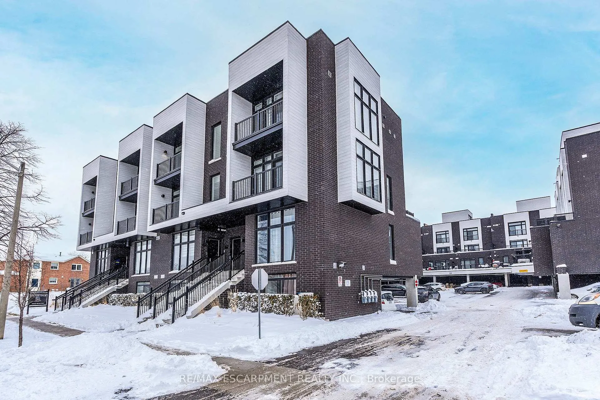 Photo 13 of Unit 24, 188 Angus Drive, Ajax, Central — HOMEH