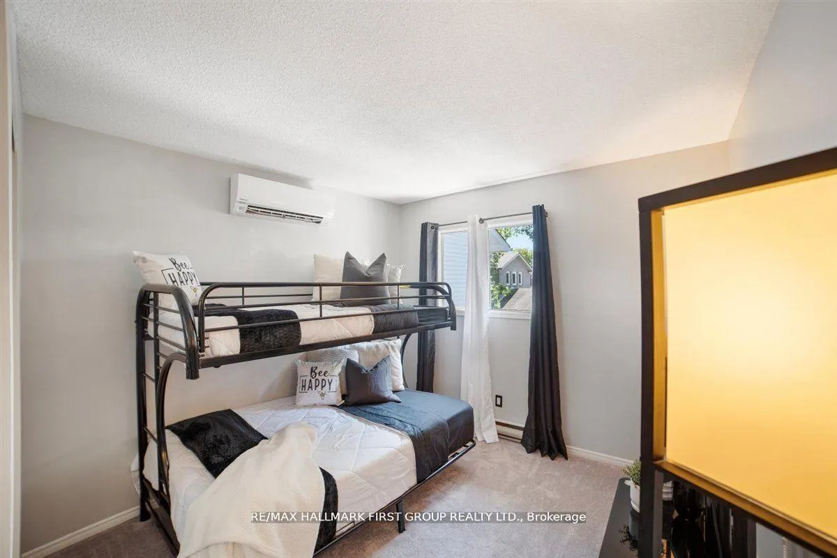 Photo 17 of 1617 Norwill Crescent, Oshawa, Samac — HOMEH