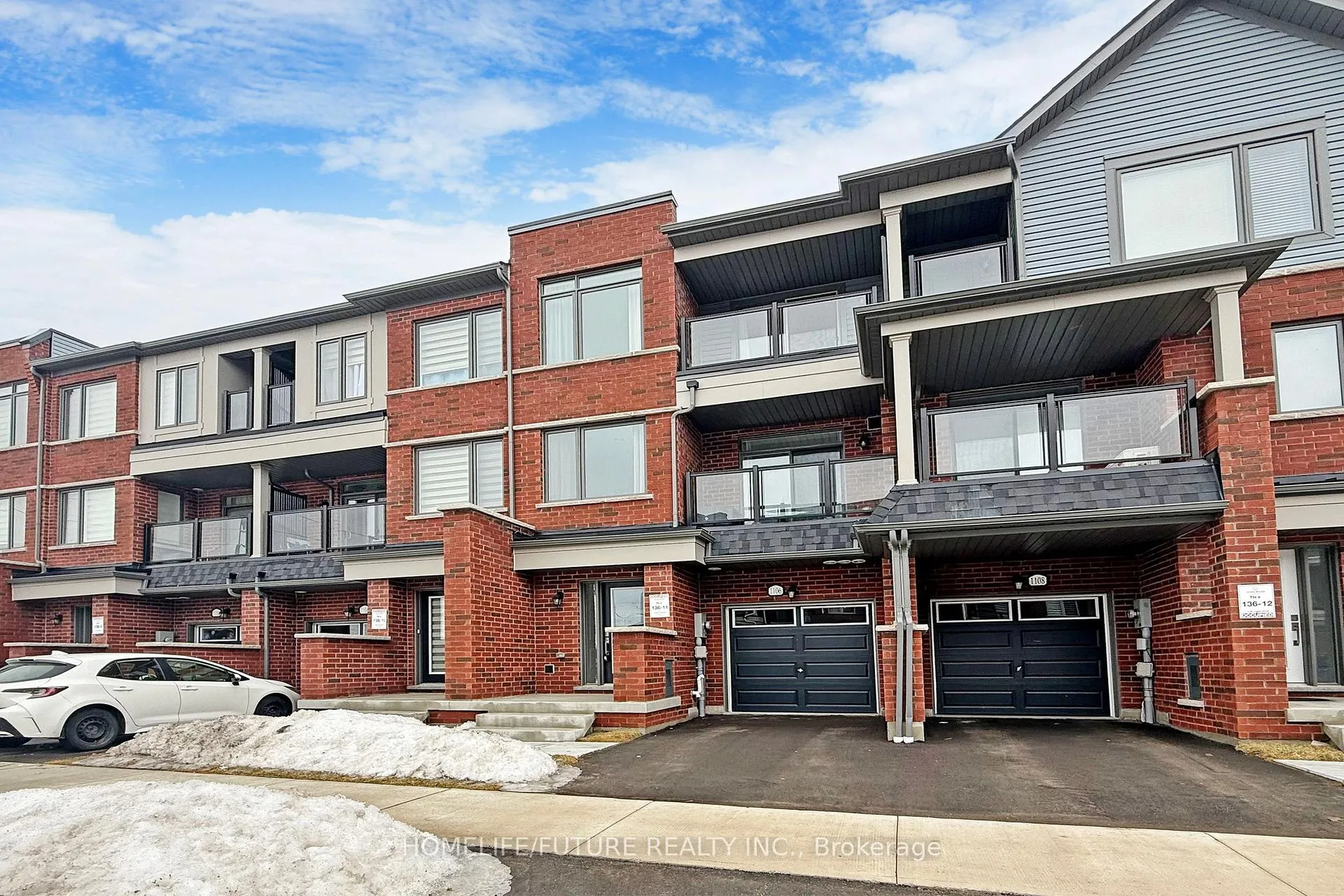 Photo 2 of 1106 Lockie Drive, Oshawa, Kedron — HOMEH