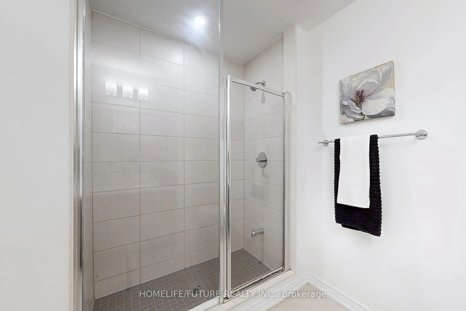 Photo 25 of 1106 Lockie Drive, Oshawa, Kedron — HOMEH