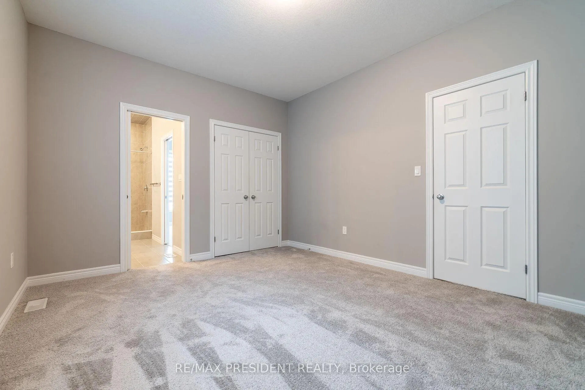 Photo 27 of 61 Broadacre Drive, Kitchener — HOMEH