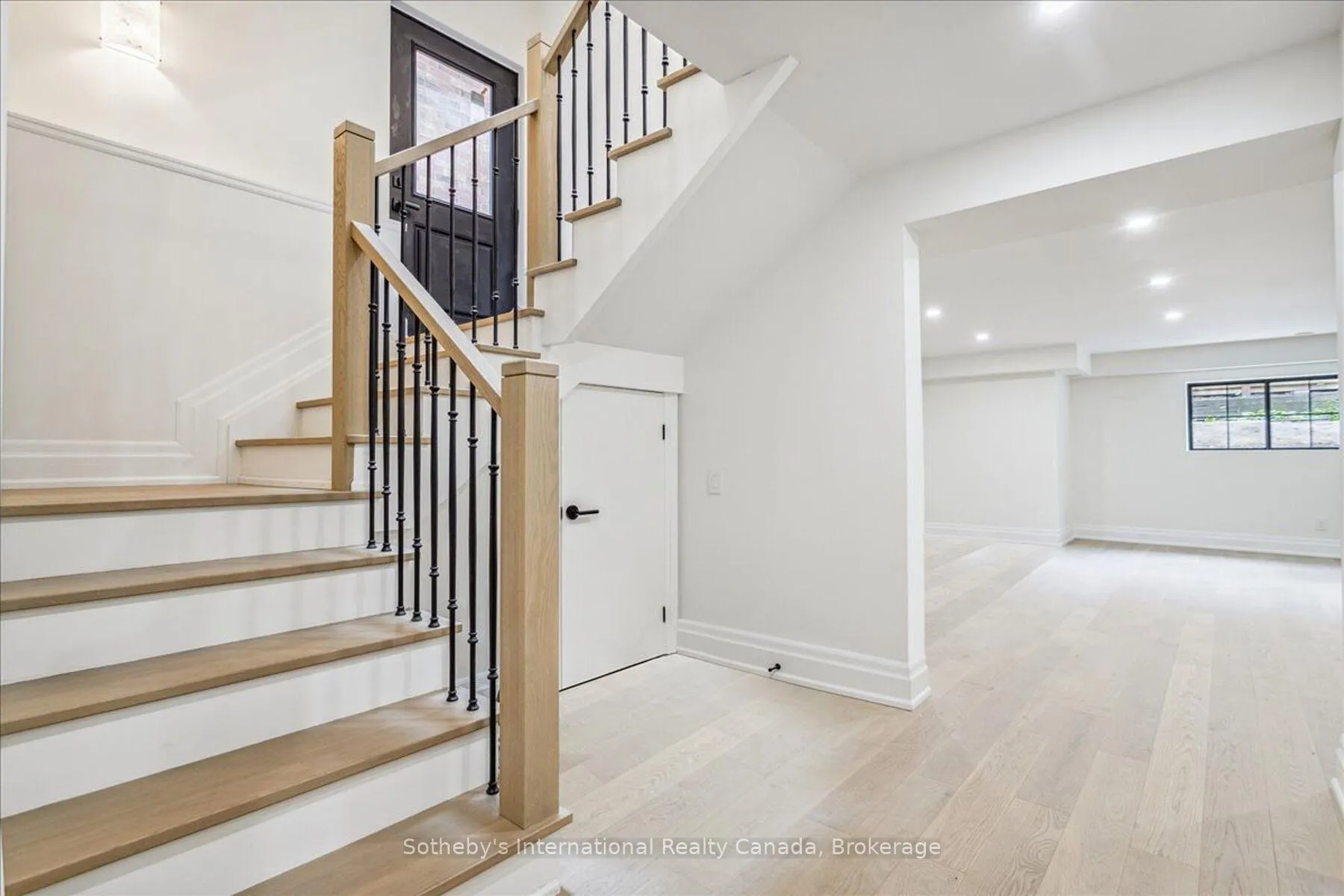 Photo 24 of 152 Chisholm Street, Oakville, Central — HOMEH