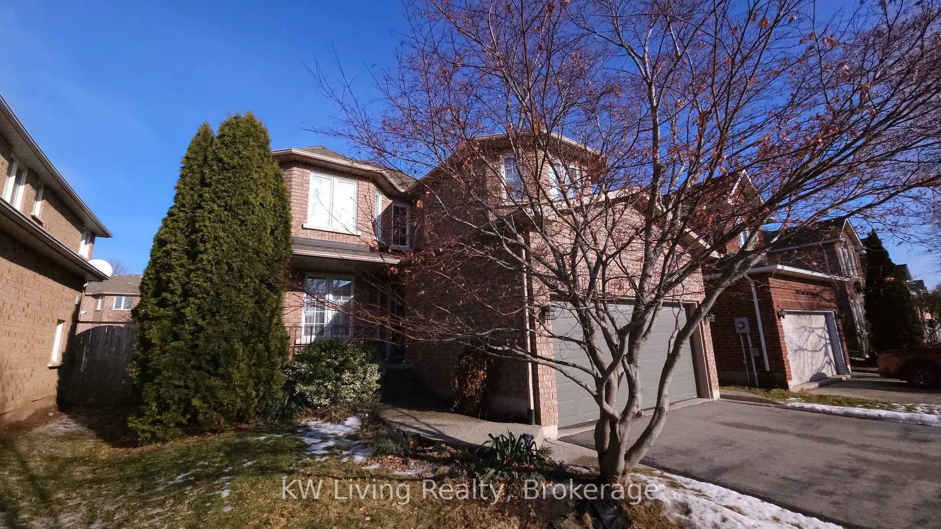 Photo 2 of 2413 East Gate Crescent, Oakville, River Oaks — HOMEH
