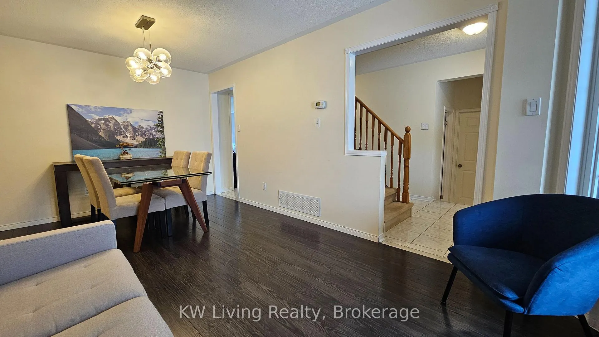 Photo 9 of 2413 East Gate Crescent, Oakville, River Oaks — HOMEH