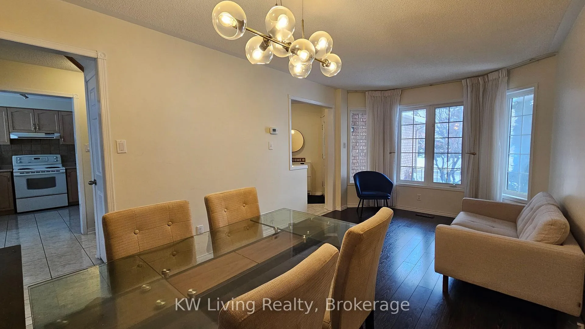 Photo 10 of 2413 East Gate Crescent, Oakville, River Oaks — HOMEH