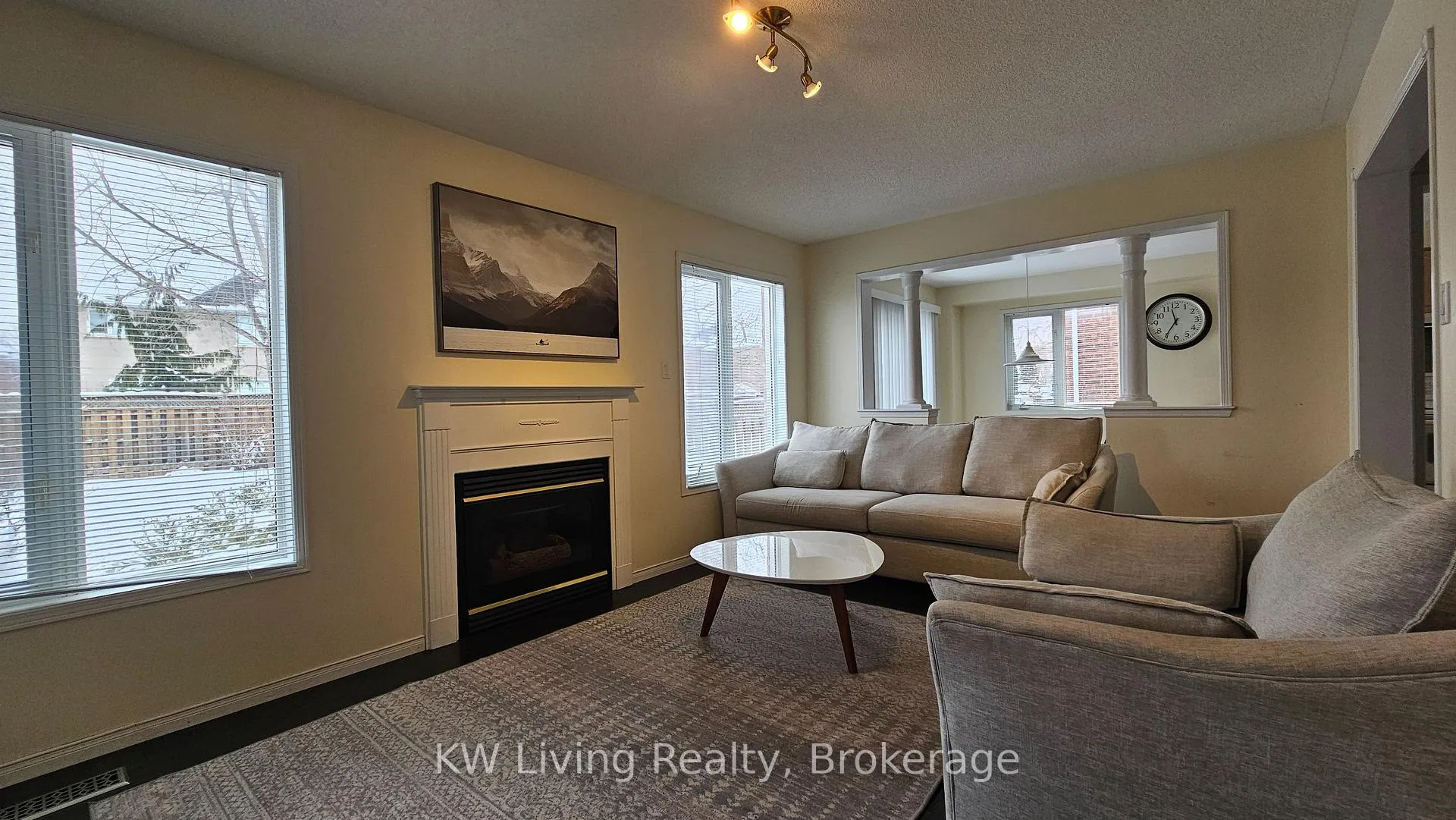 Photo 16 of 2413 East Gate Crescent, Oakville, River Oaks — HOMEH