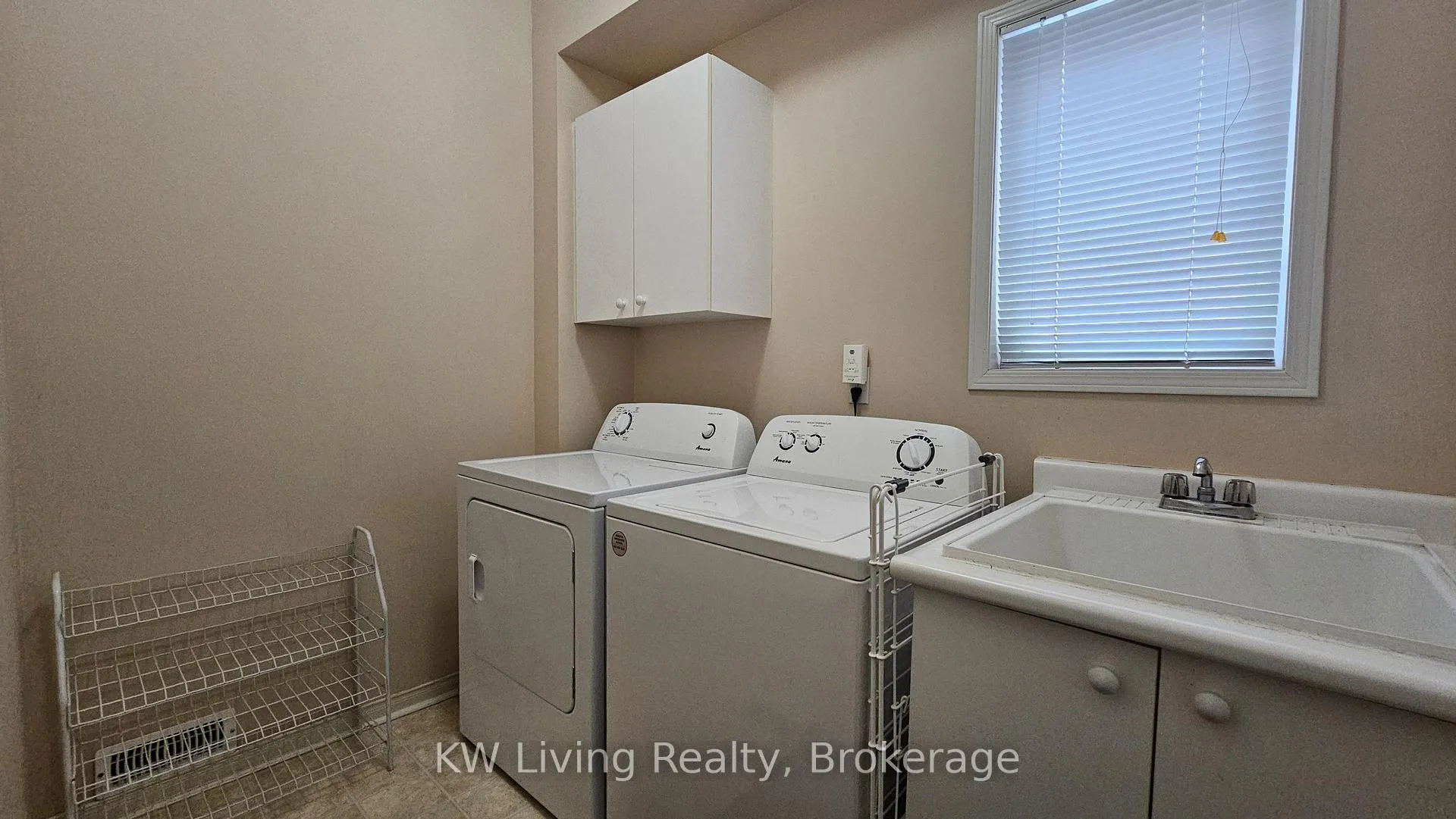 Photo 17 of 2413 East Gate Crescent, Oakville, River Oaks — HOMEH