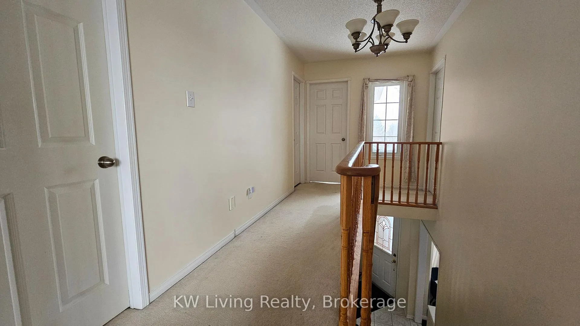 Photo 18 of 2413 East Gate Crescent, Oakville, River Oaks — HOMEH