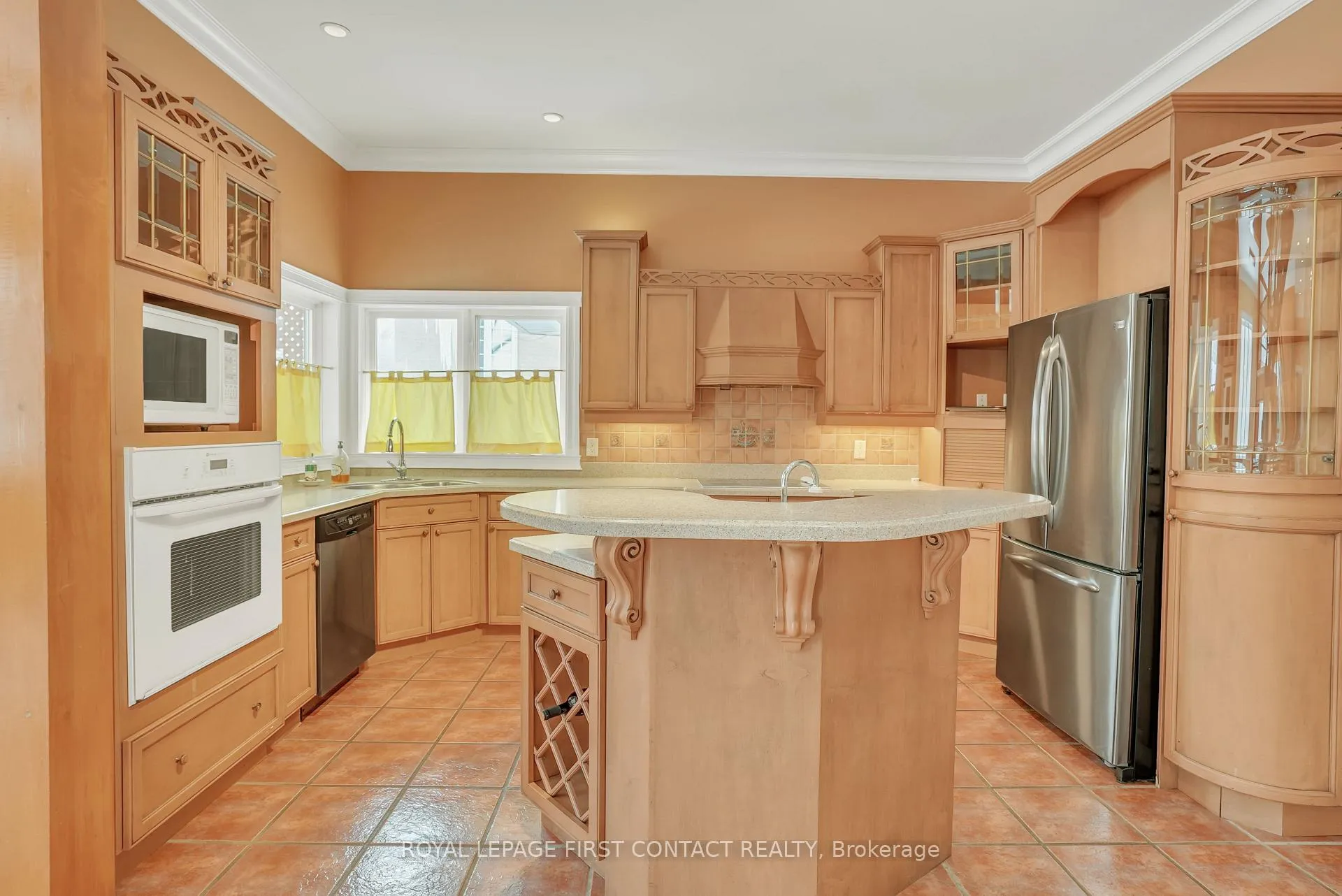 Photo 5 of 29 Glenhuron Drive, Springwater, Midhurst — HOMEH
