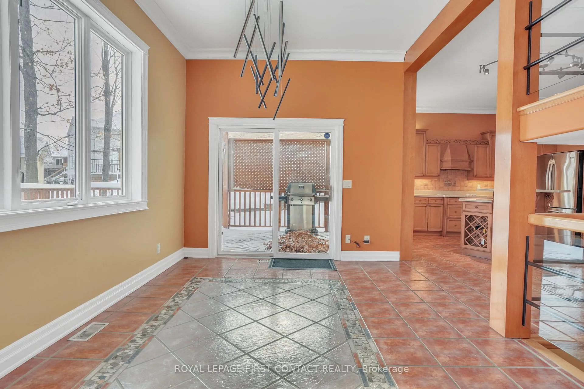 Photo 9 of 29 Glenhuron Drive, Springwater, Midhurst — HOMEH