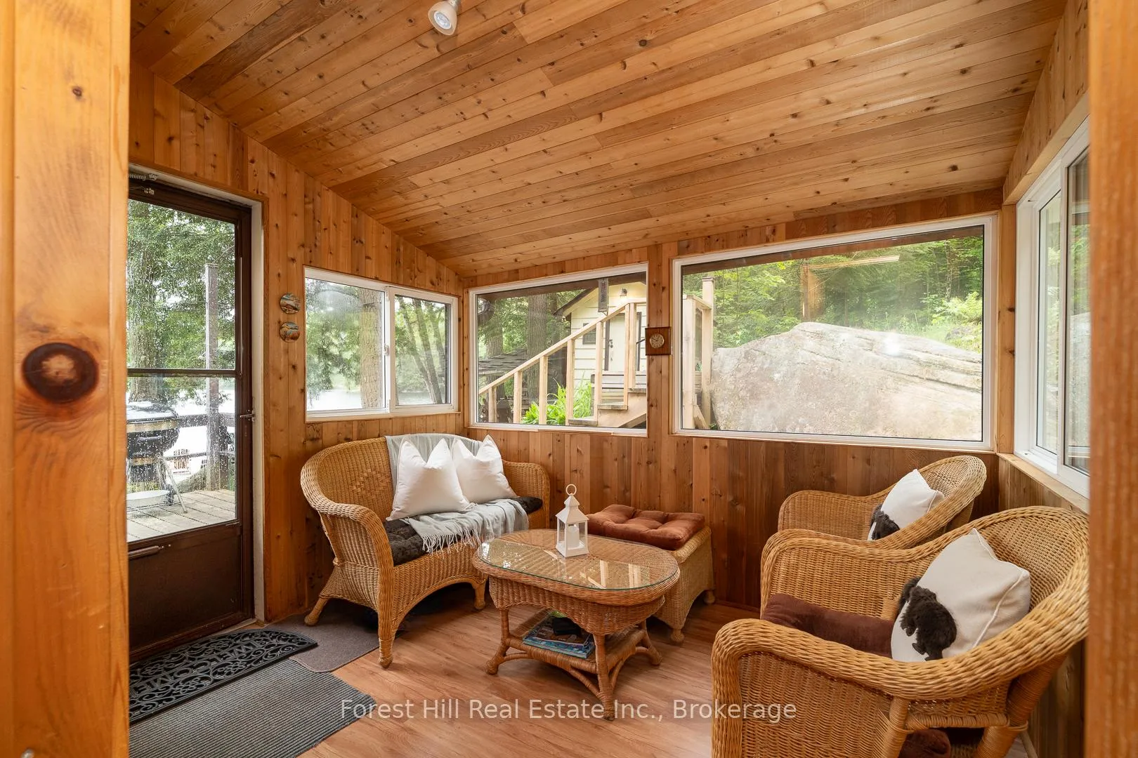 Photo 7 of 1147 Tock Lane, Algonquin Highlands, McClintock — HOMEH