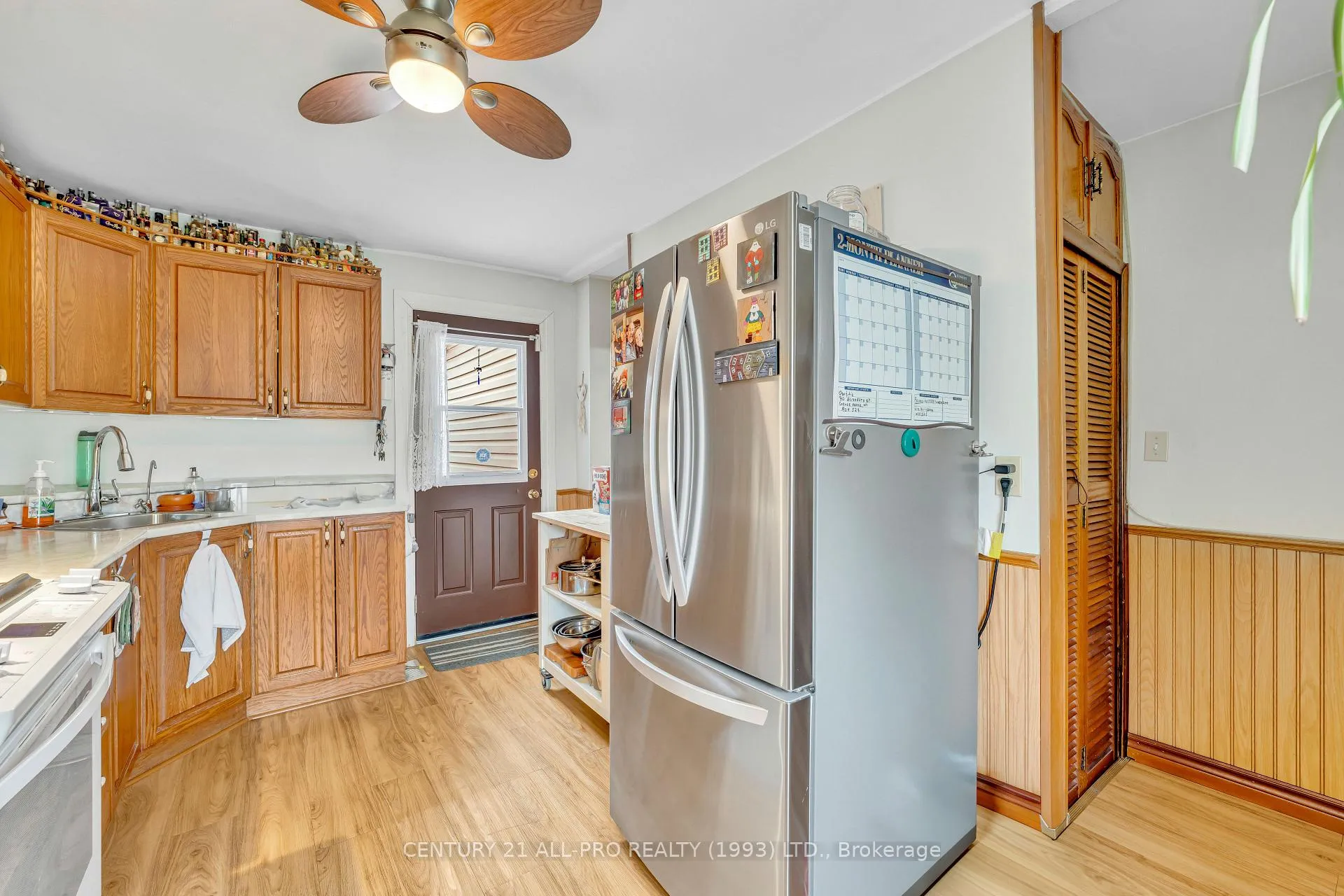 Photo 4 of 182 Forth Street, Cobourg — HOMEH