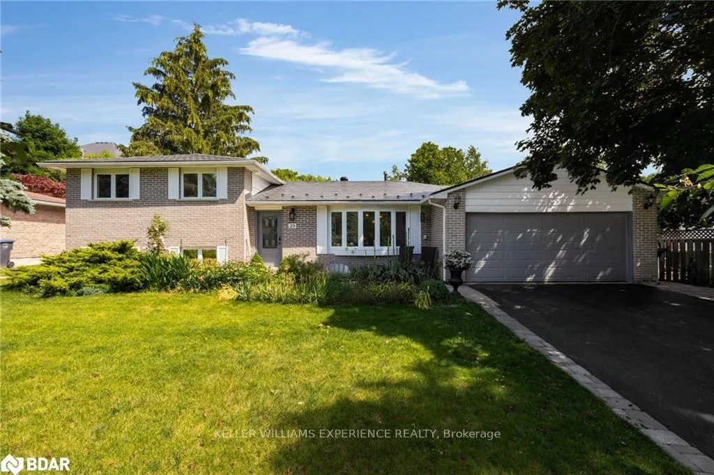 Photo 1 of 28 Larry Street, Caledon, Caledon East — HOMEH
