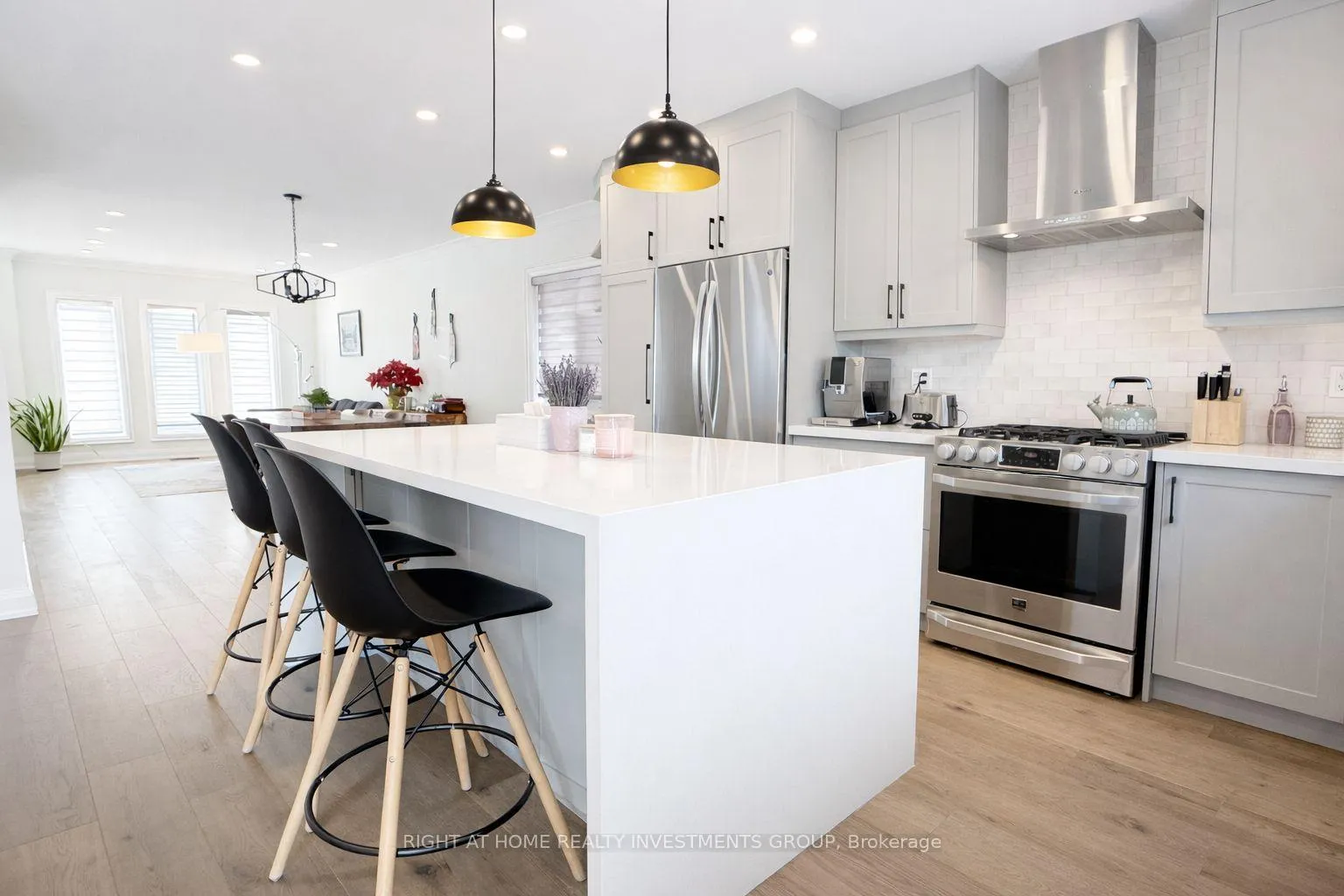 Photo 7 of 148 Avdell Avenue, Vaughan, Islington Woods — HOMEH