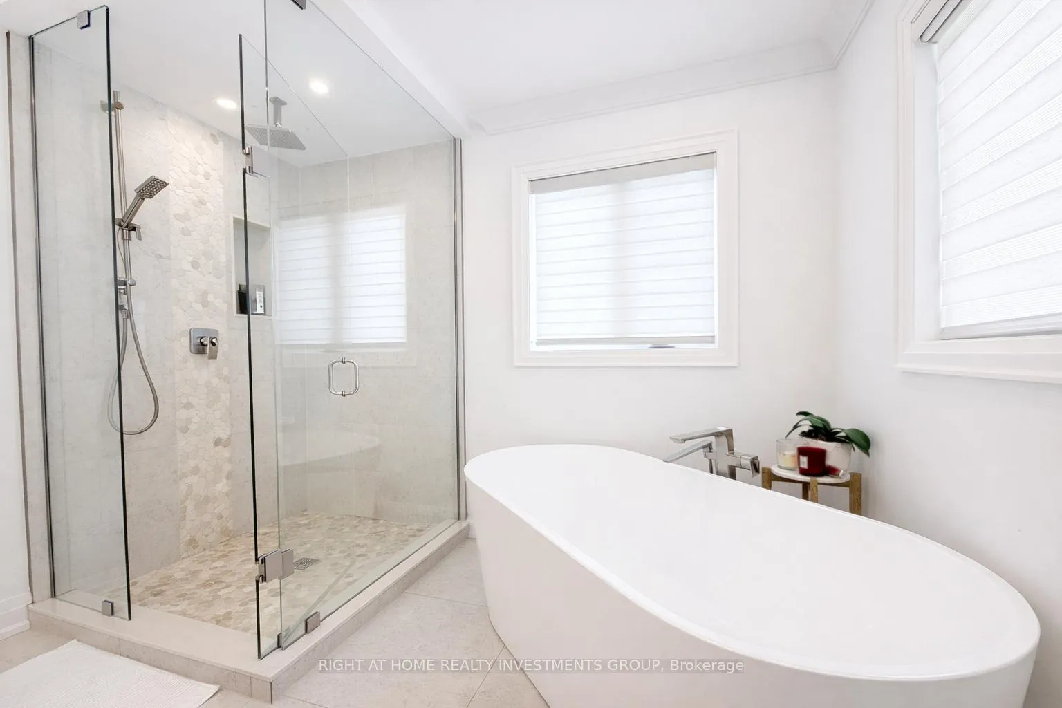 Photo 17 of 148 Avdell Avenue, Vaughan, Islington Woods — HOMEH