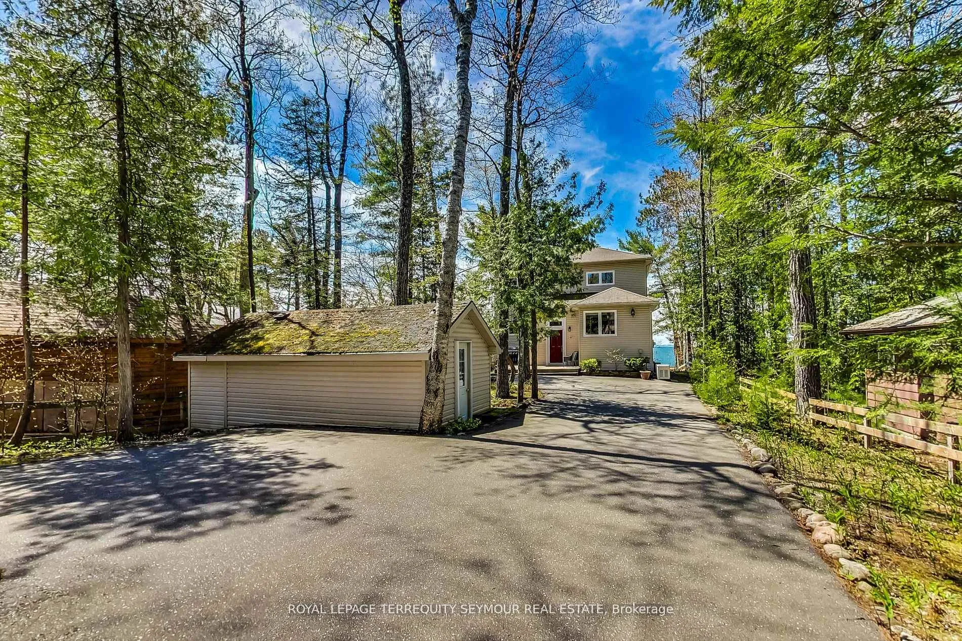 Photo 1 of 40 Belgrove Crescent, Tiny, Rural Tiny — HOMEH