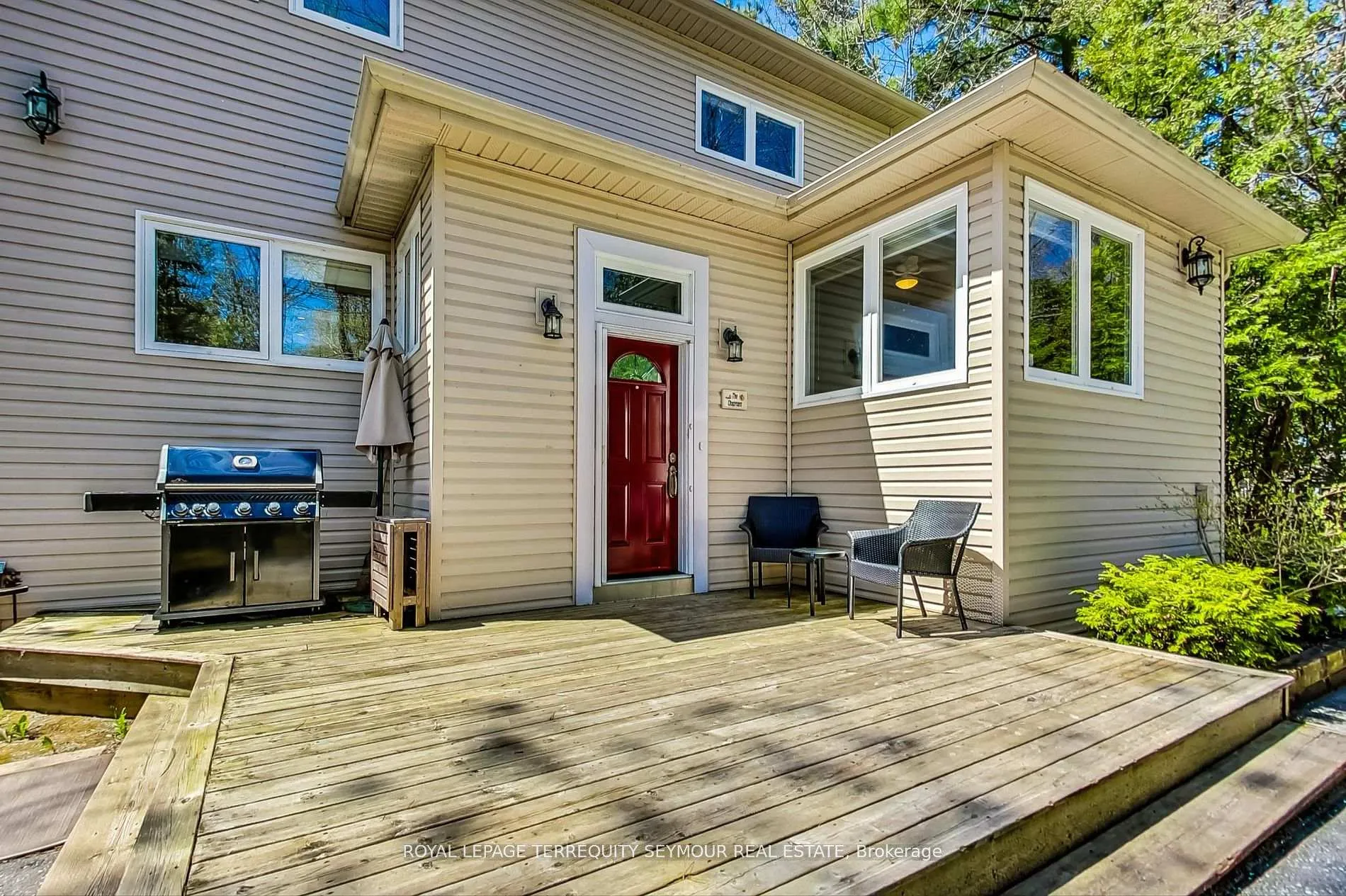 Photo 2 of 40 Belgrove Crescent, Tiny, Rural Tiny — HOMEH
