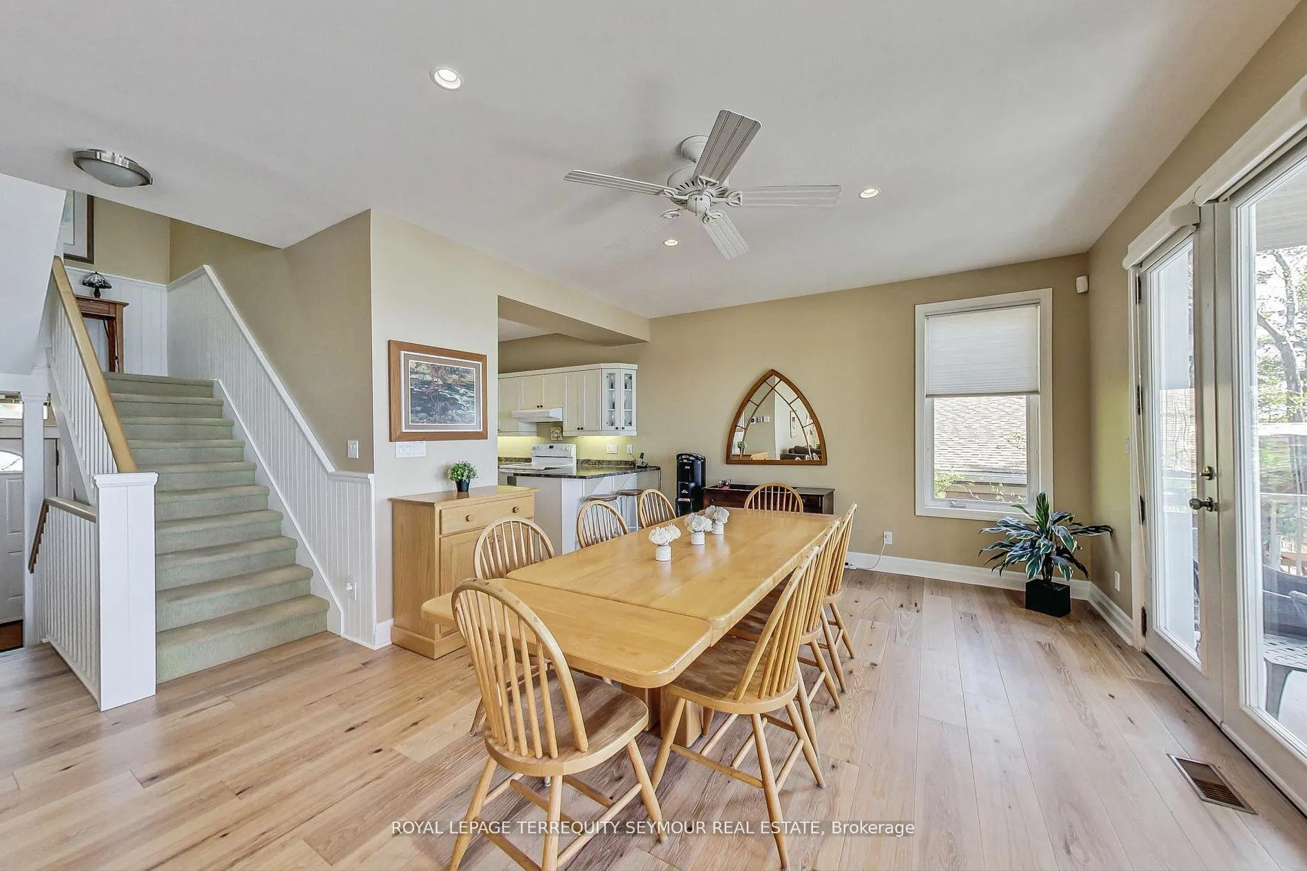 Photo 7 of 40 Belgrove Crescent, Tiny, Rural Tiny — HOMEH