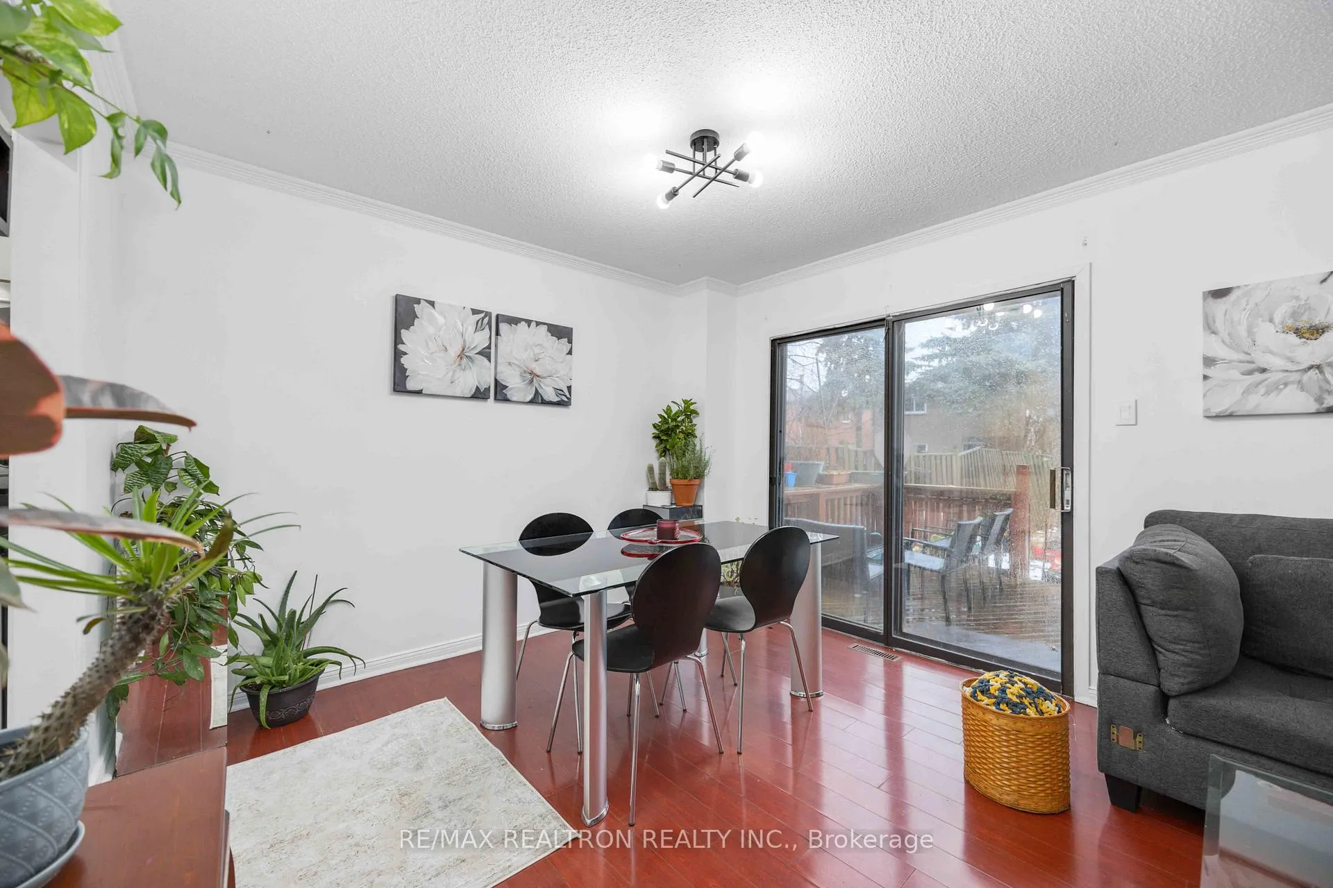 Photo 6 of 42 Galbraith Crescent, Markham, Milliken Mills East — HOMEH