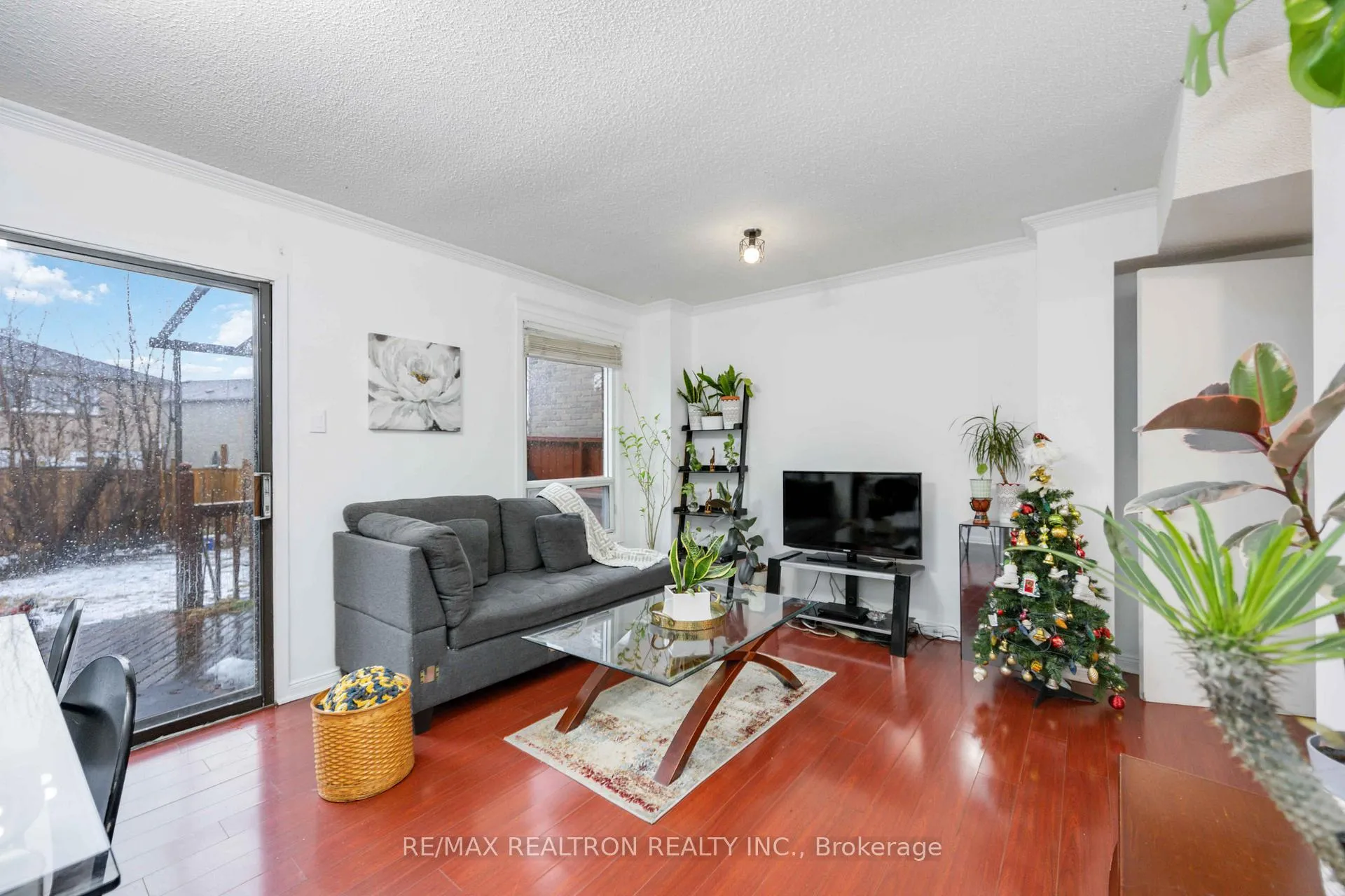 Photo 7 of 42 Galbraith Crescent, Markham, Milliken Mills East — HOMEH