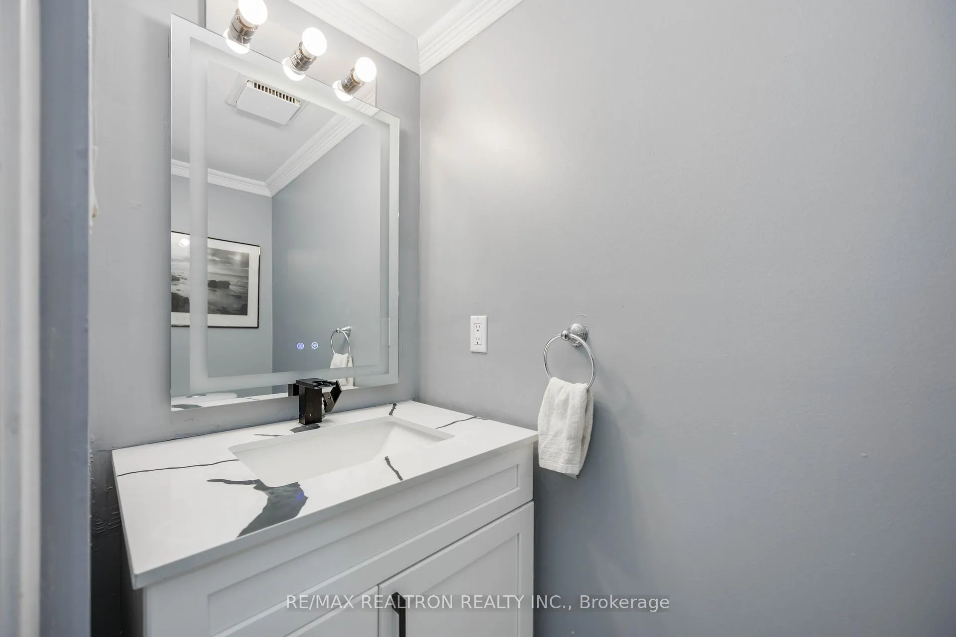 Photo 13 of 42 Galbraith Crescent, Markham, Milliken Mills East — HOMEH