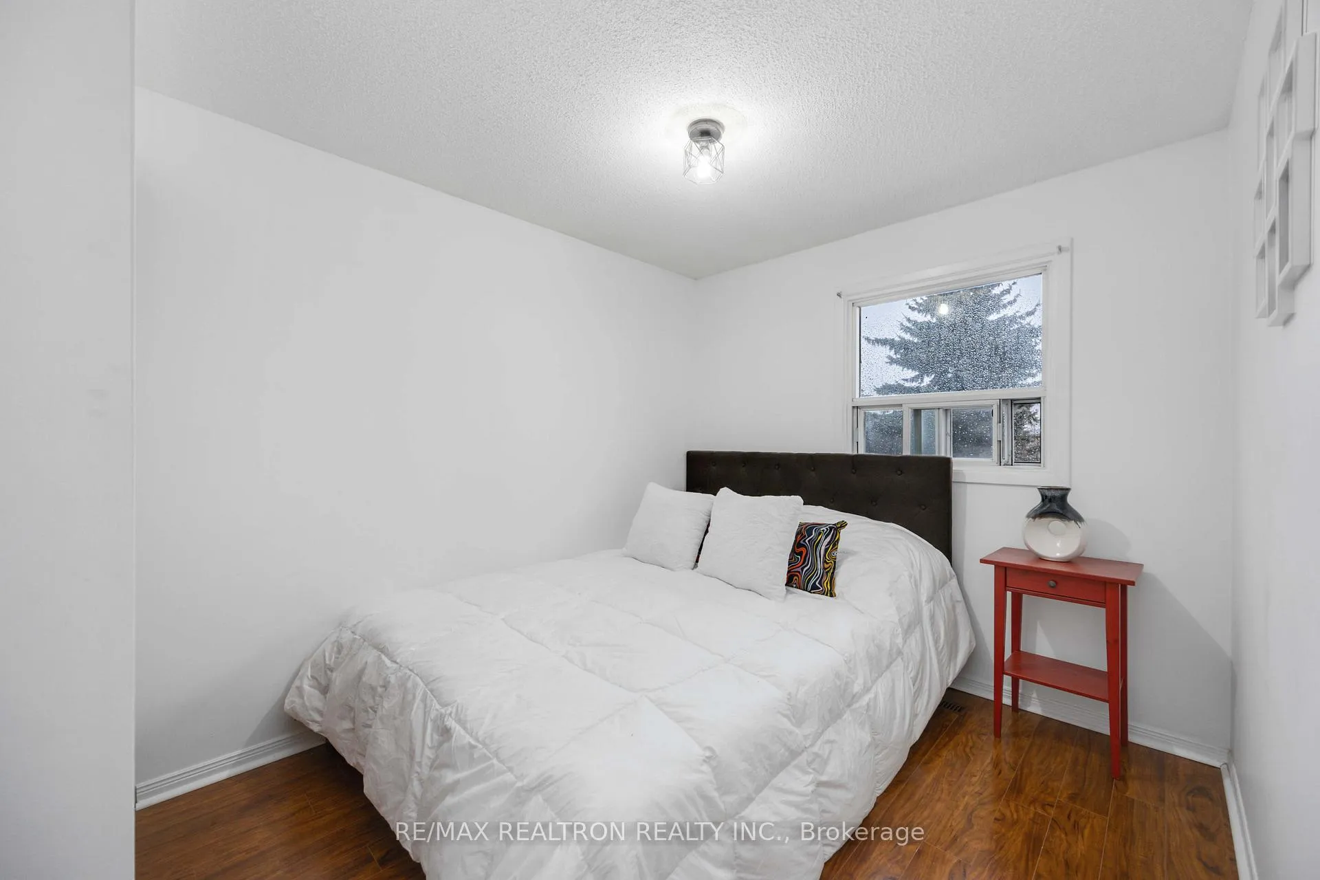 Photo 16 of 42 Galbraith Crescent, Markham, Milliken Mills East — HOMEH