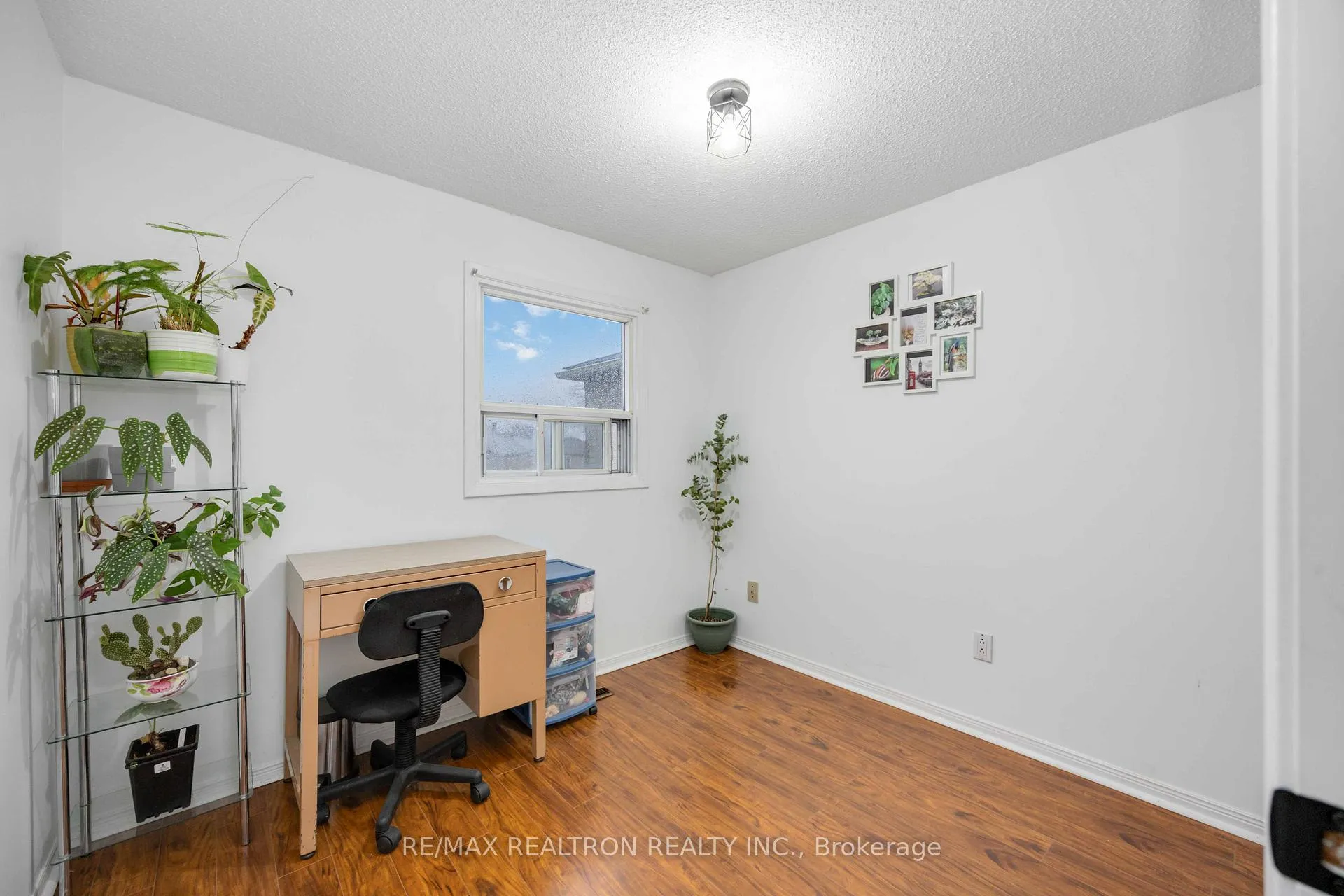 Photo 17 of 42 Galbraith Crescent, Markham, Milliken Mills East — HOMEH