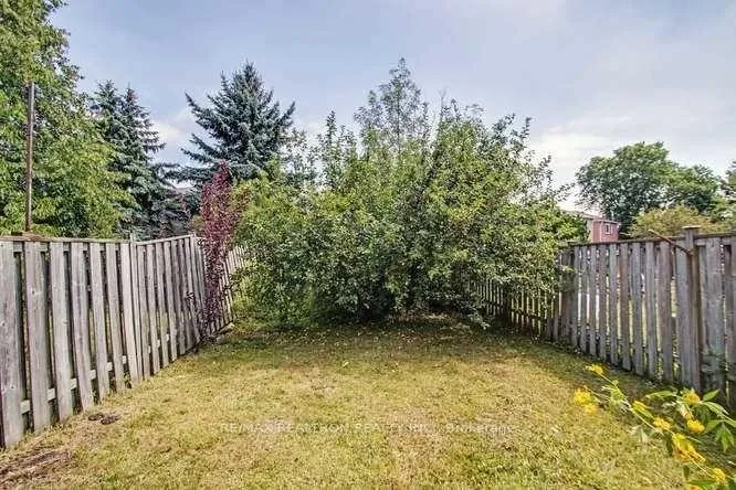 Photo 23 of 42 Galbraith Crescent, Markham, Milliken Mills East — HOMEH