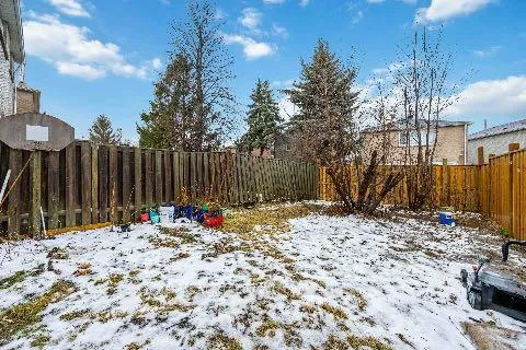 Photo 24 of 42 Galbraith Crescent, Markham, Milliken Mills East — HOMEH