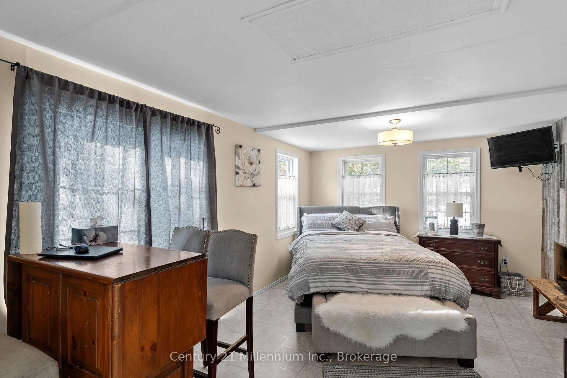 Photo 13 of 59 Topaz Street, Wasaga Beach — HOMEH