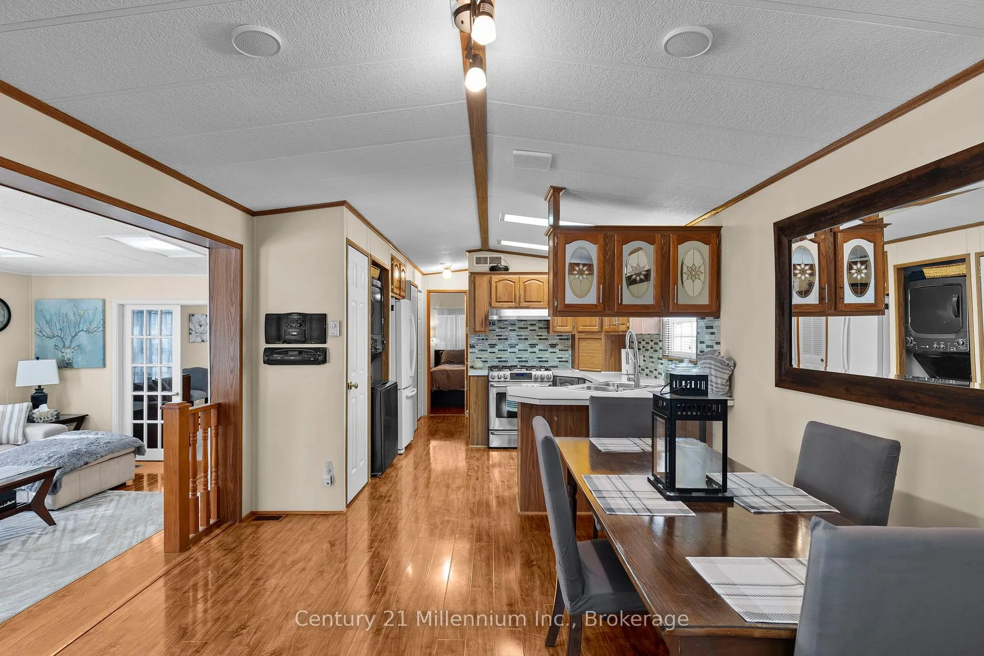Photo 14 of 59 Topaz Street, Wasaga Beach — HOMEH