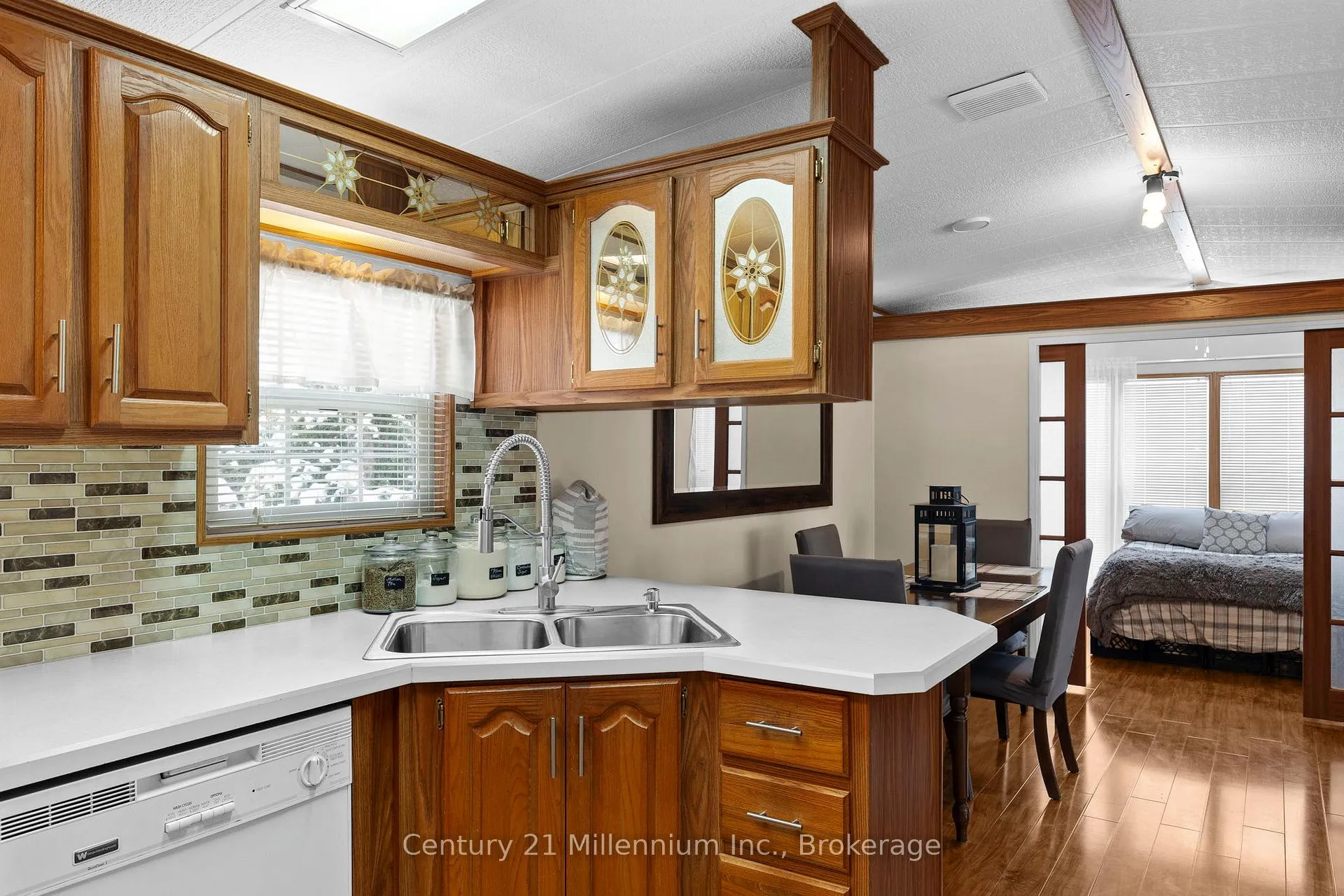 Photo 18 of 59 Topaz Street, Wasaga Beach — HOMEH