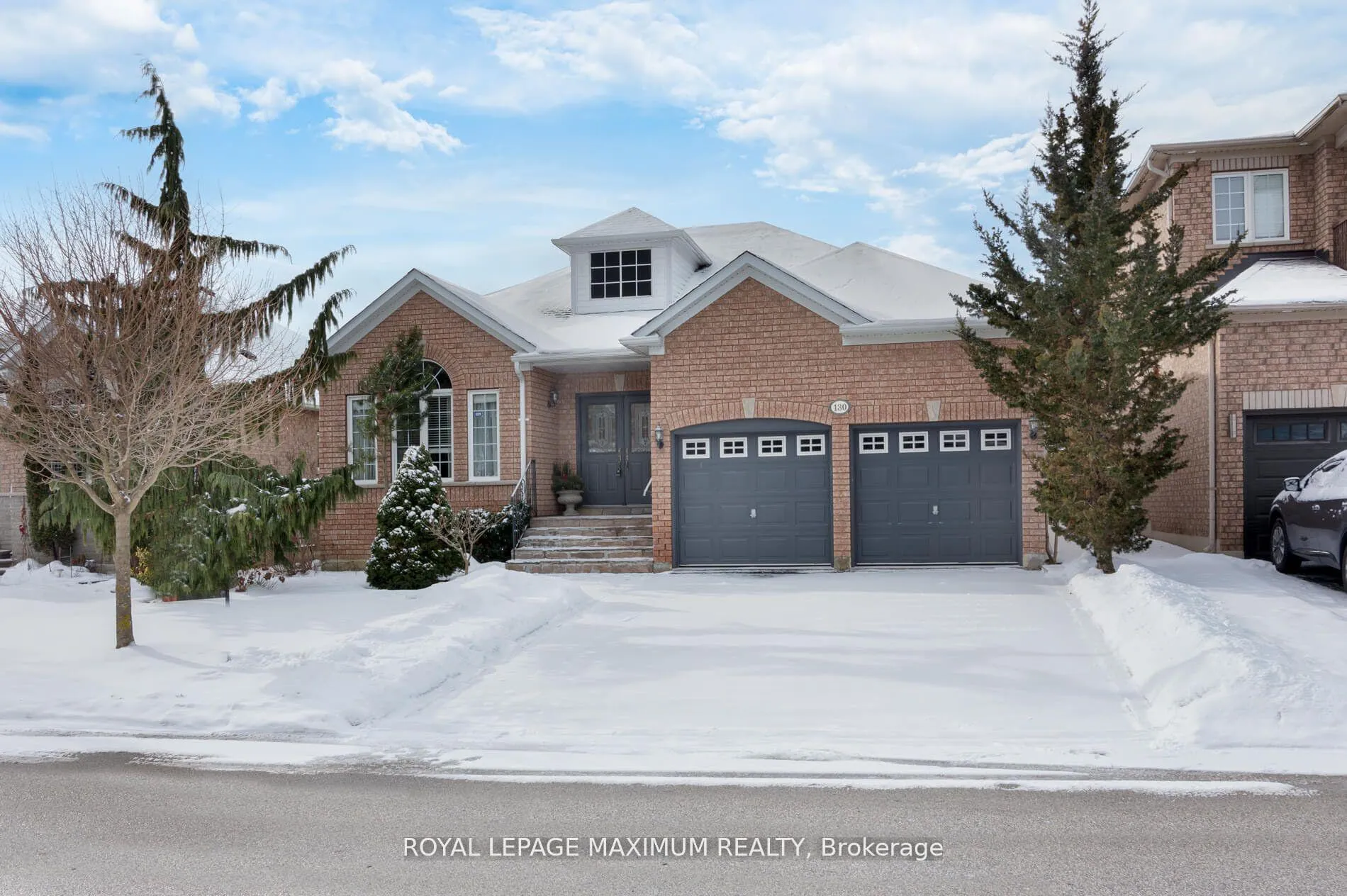Photo 1 of 130 Regency View Heights, Vaughan, Rural Vaughan — HOMEH