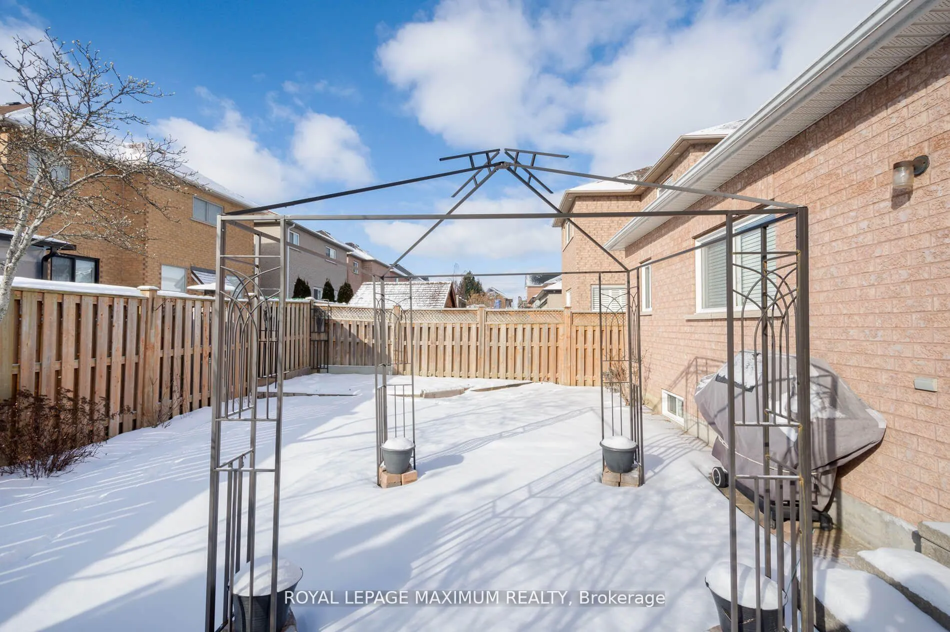 Photo 26 of 130 Regency View Heights, Vaughan, Rural Vaughan — HOMEH