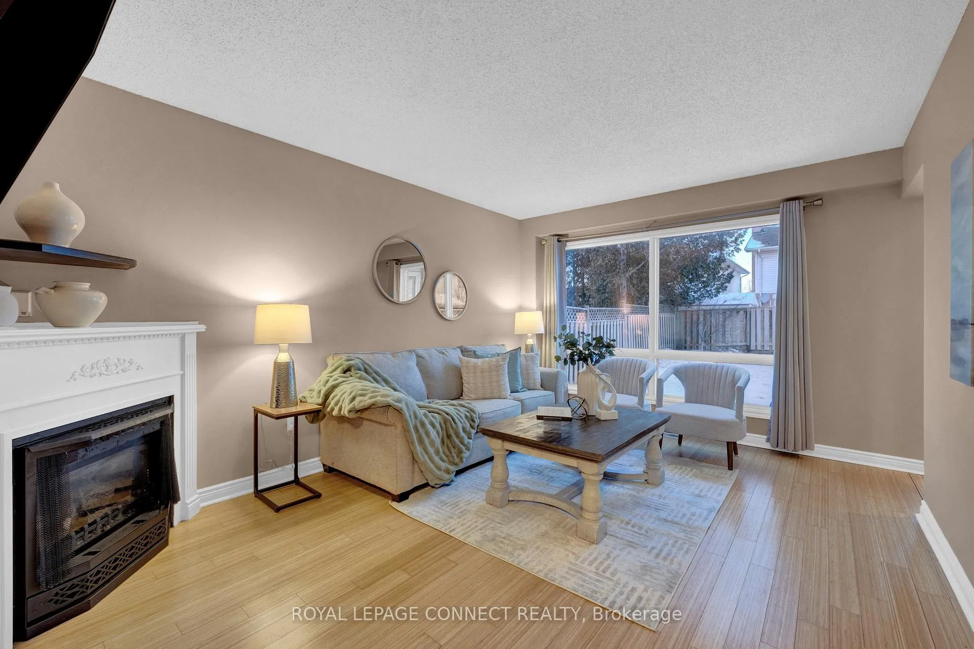 Photo 6 of 18 Dunkin Avenue, Clarington, Courtice — HOMEH