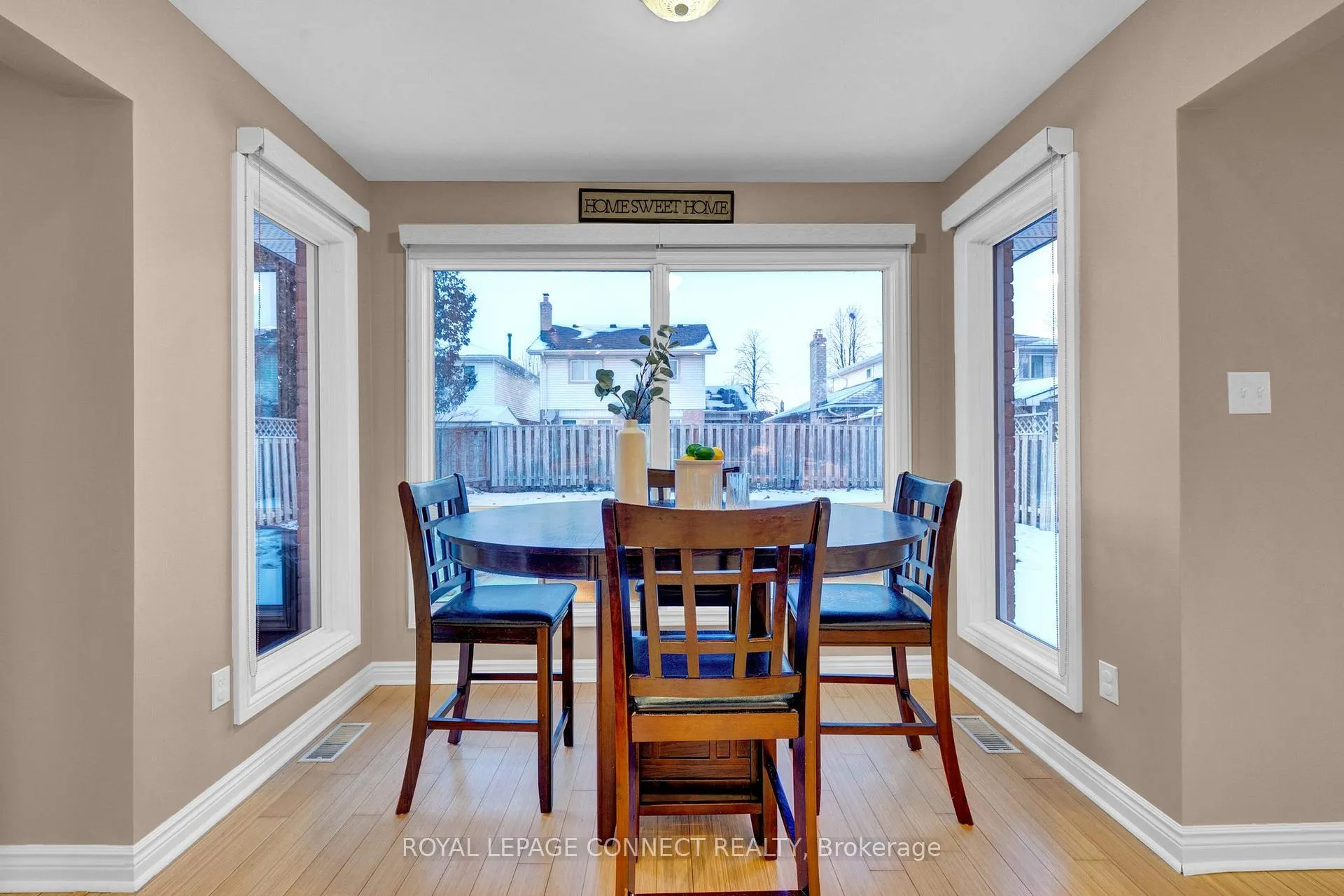 Photo 21 of 18 Dunkin Avenue, Clarington, Courtice — HOMEH