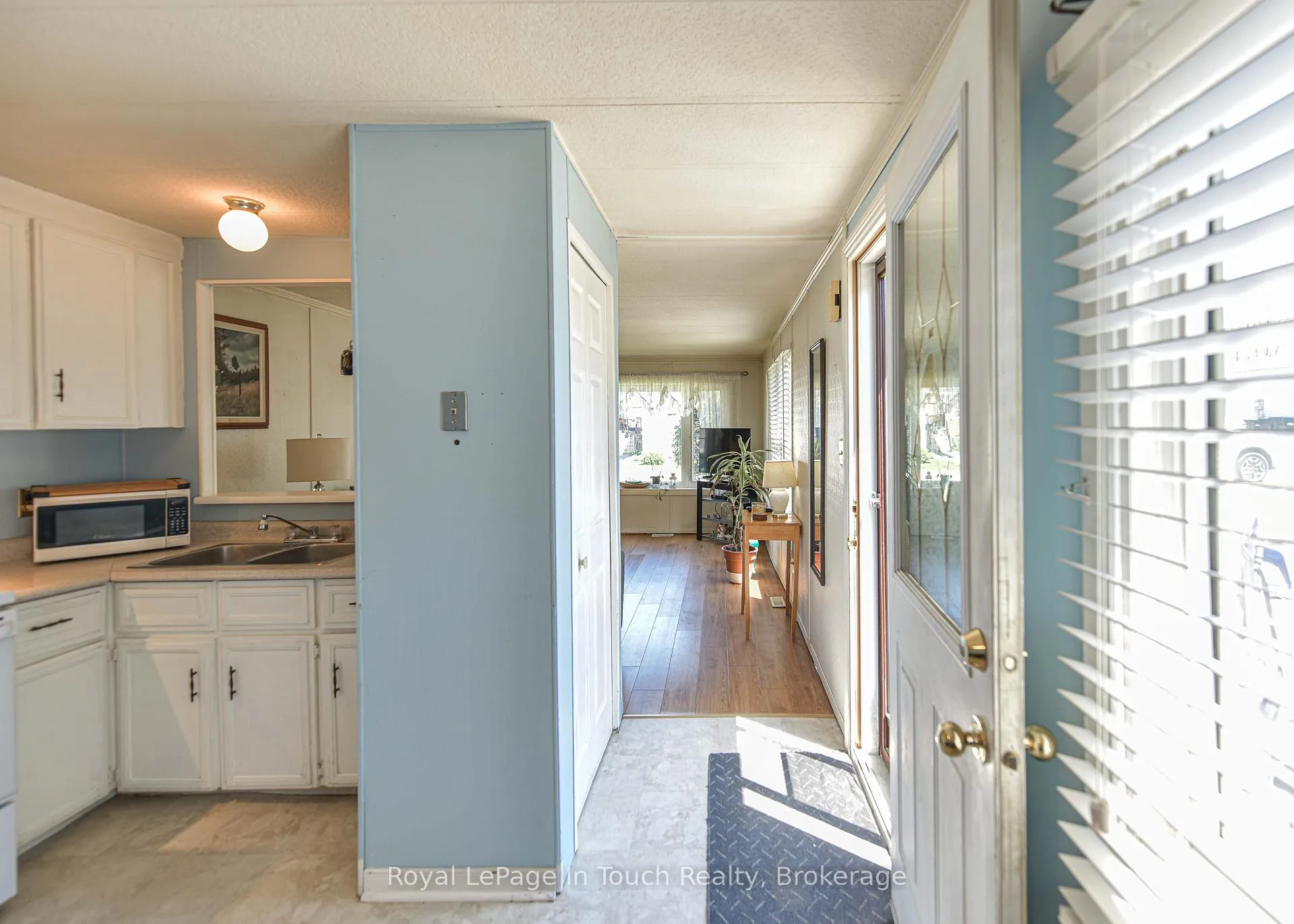 Photo 4 of 4106 Ash Crescent, Severn, Rural Severn — HOMEH