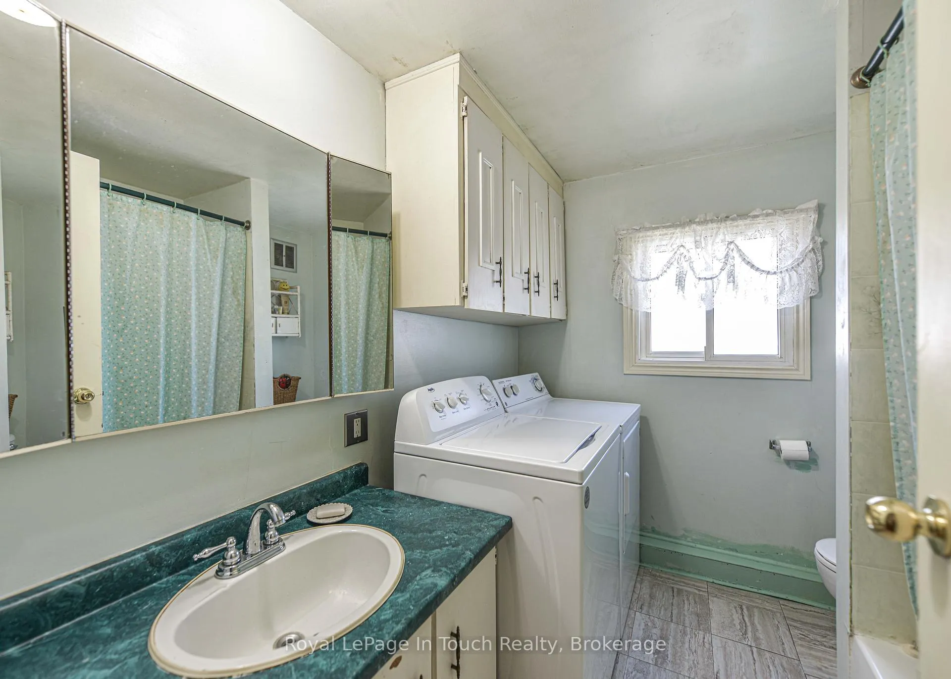 Photo 23 of 4106 Ash Crescent, Severn, Rural Severn — HOMEH
